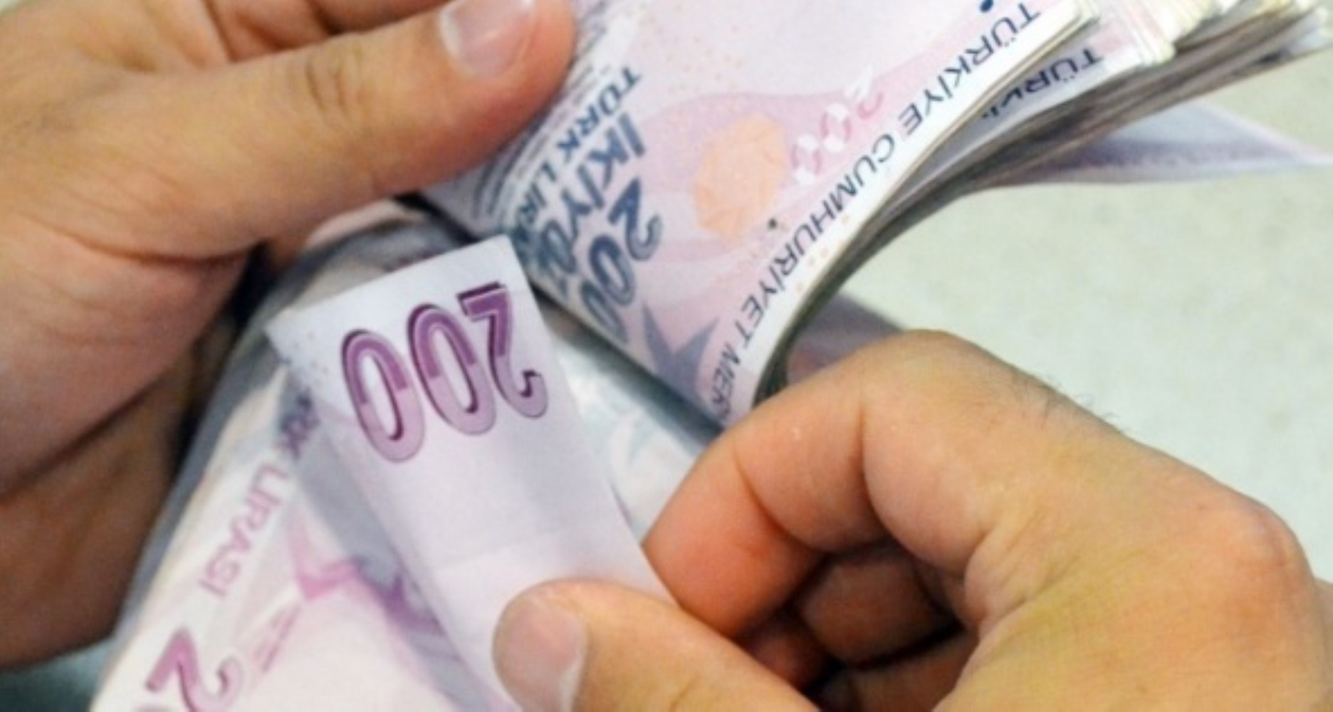 Faiz kararı beklenirken bankaların mevduat yarışı: Aylık kazancı 250 bin TL!