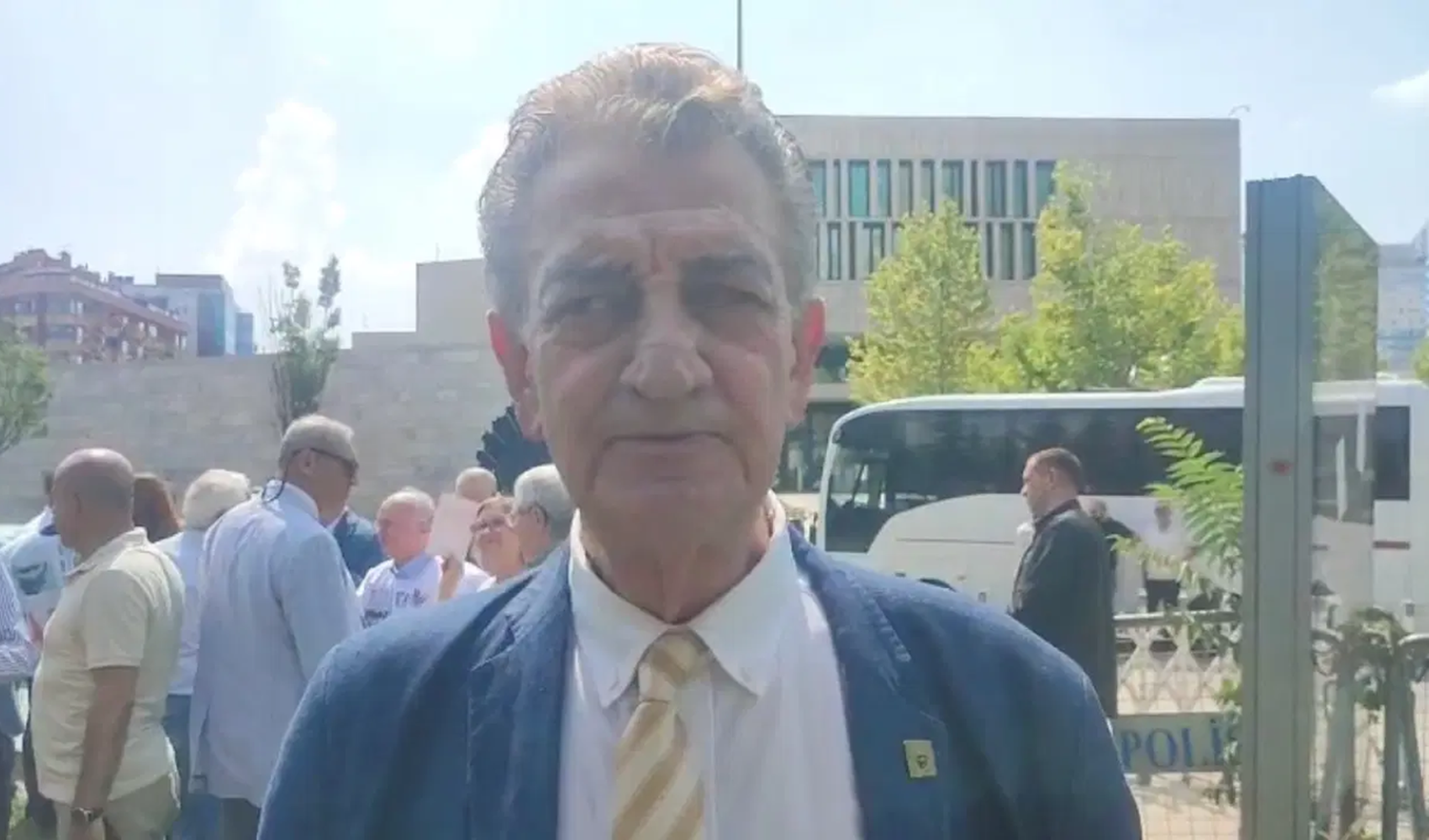 ABD Büyükelçisi Barrack'a tepkiler sürüyor: 'İstenmeyen kişi ilan edin'