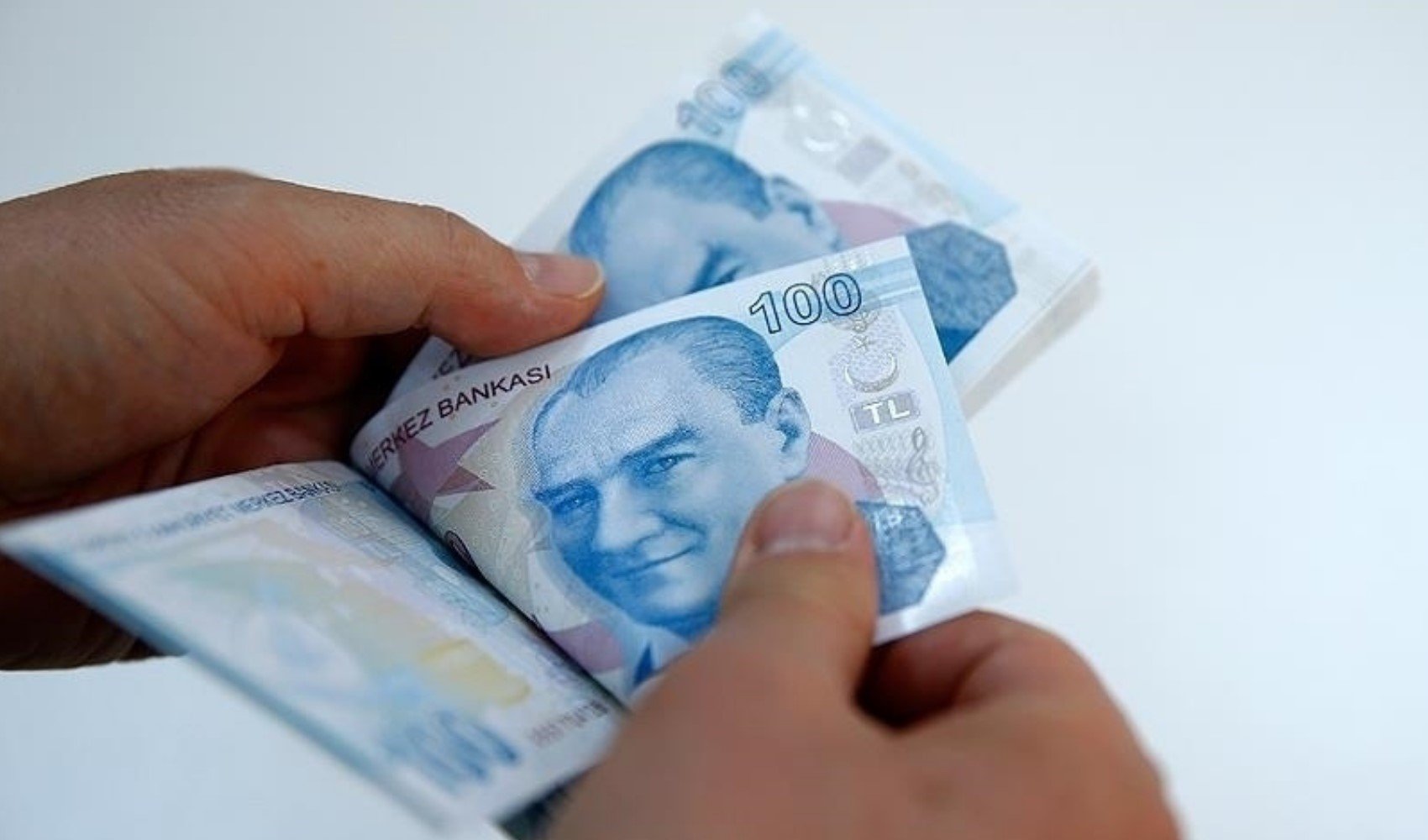 Emekli maaşlarına bloke ve kesinti mi geliyor?