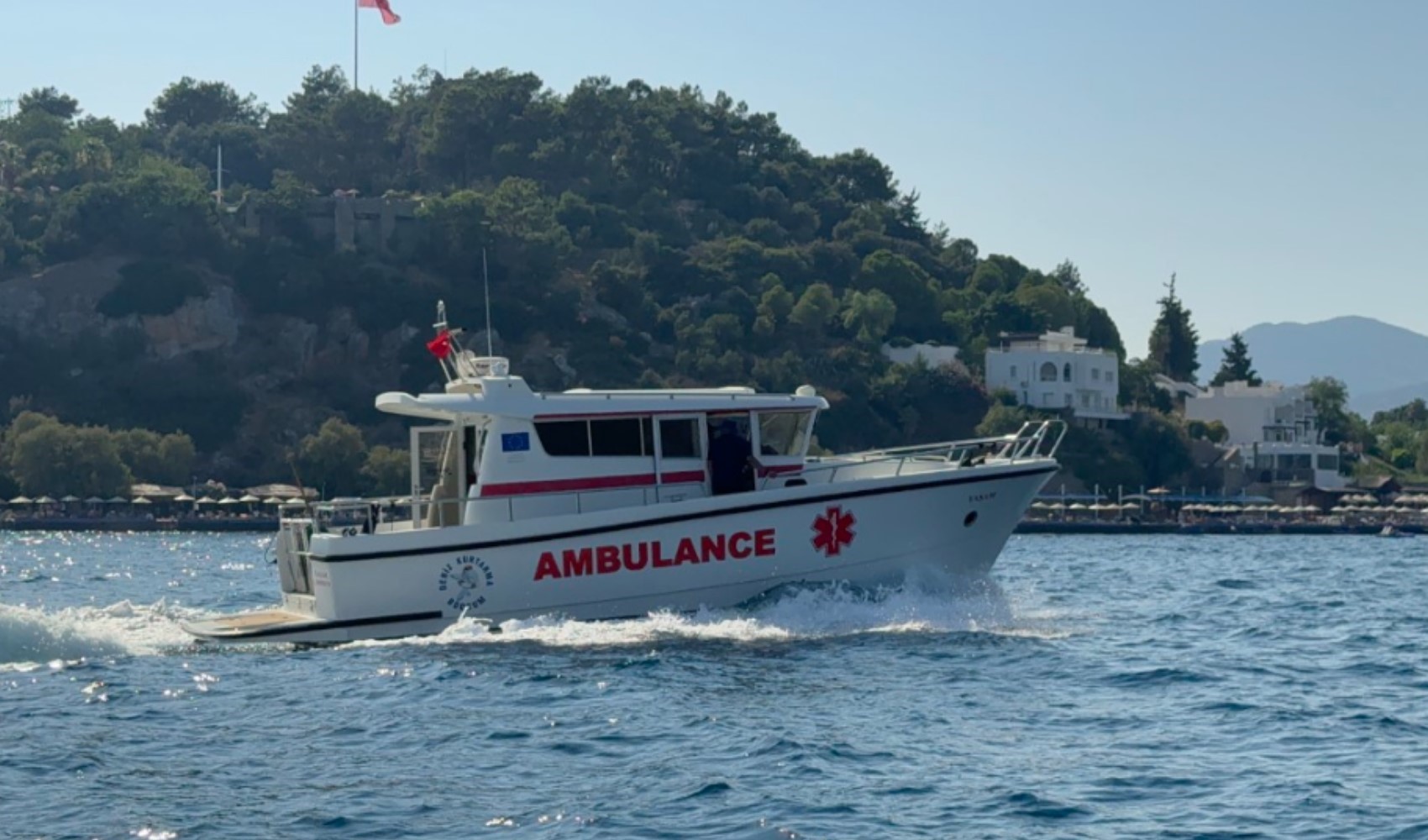 Gazeteci Hasan Cemal tatilde fenalaştı: Deniz ambulansıyla Bodrum’a getirildi
