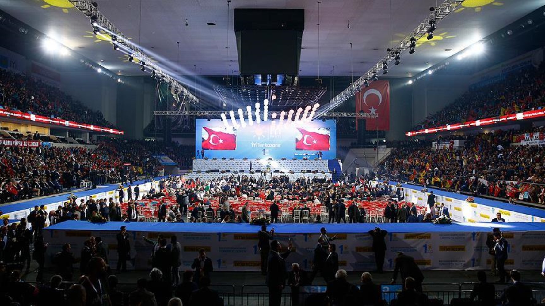 AKP'li isimlerin İmamoğlu korkusu: 'Cezaevinden çıkarsa...'
