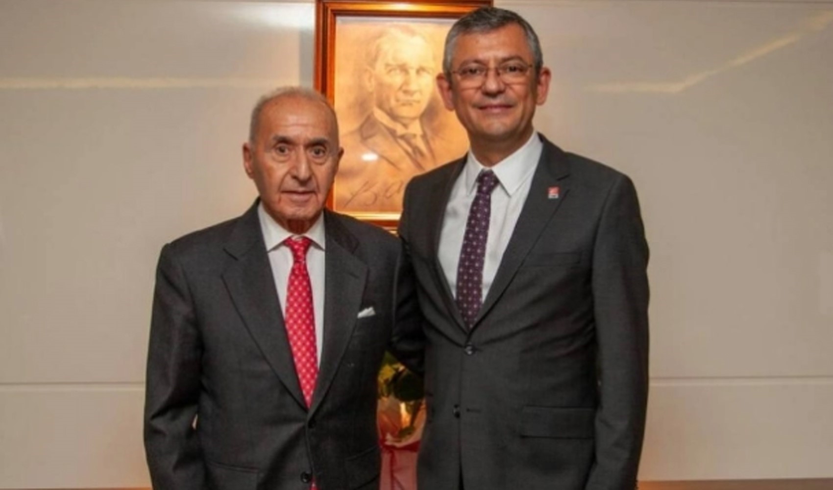 CHP eski Genel Başkanı Hikmet Çetin'den Silivri ziyareti