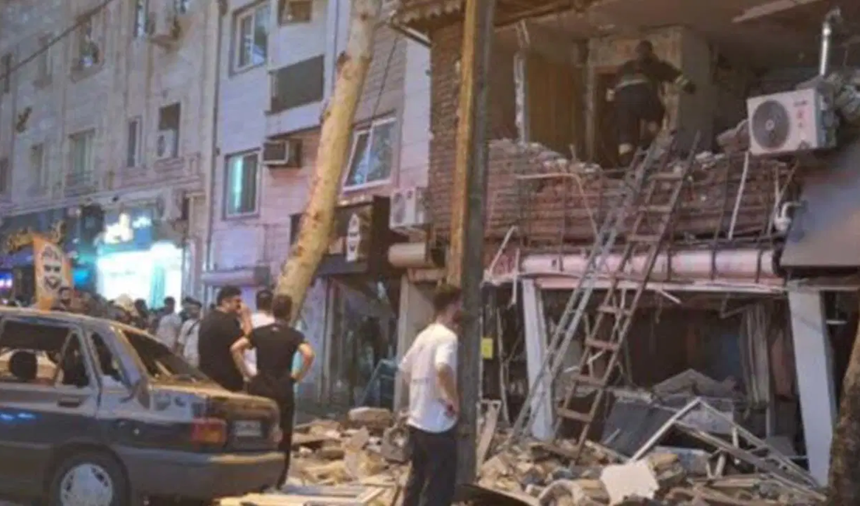 İran'da korkutan patlama