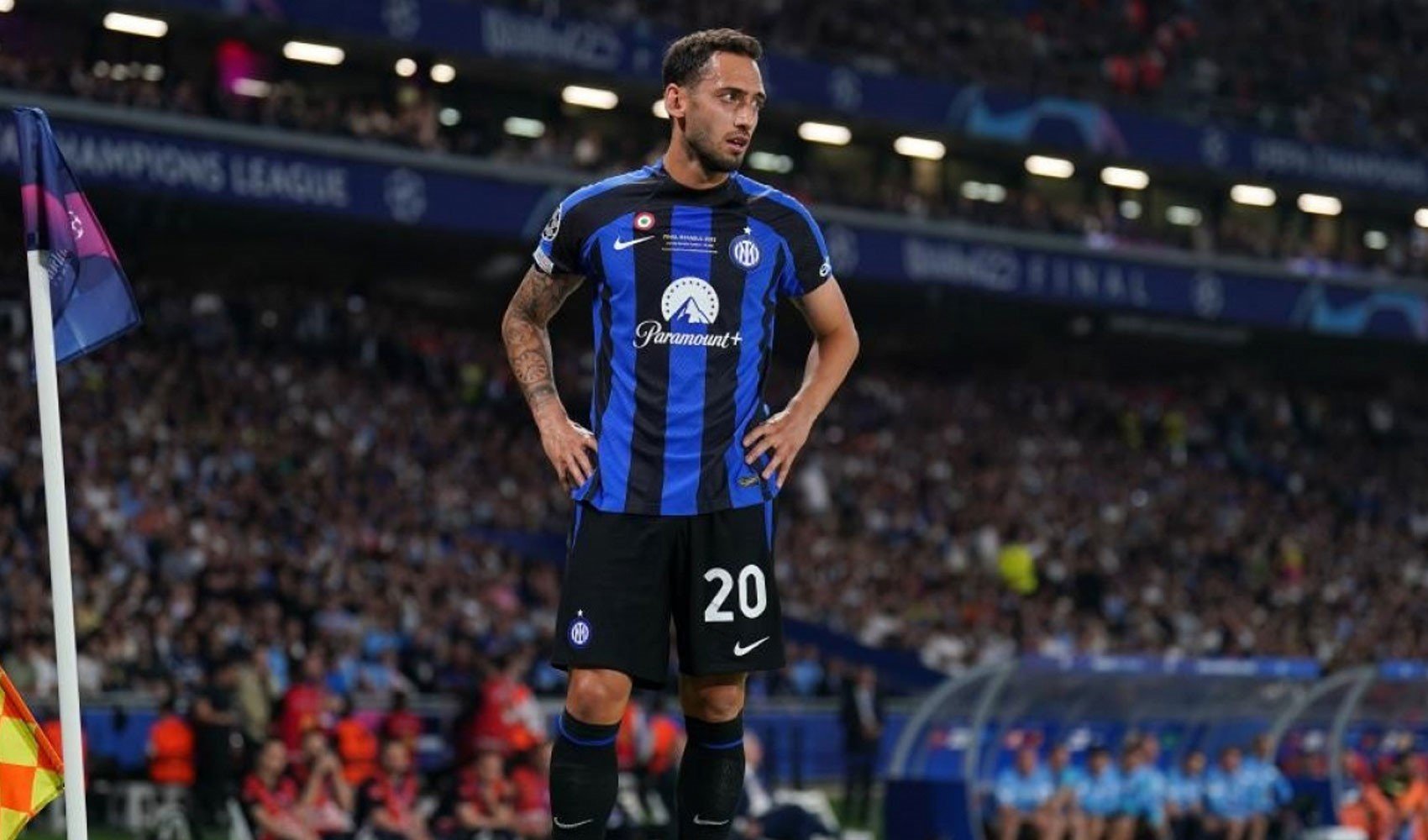 Fenerbahçe'nin Hakan Çalhanoğlu için yaptığı teklif ortaya çıktı!