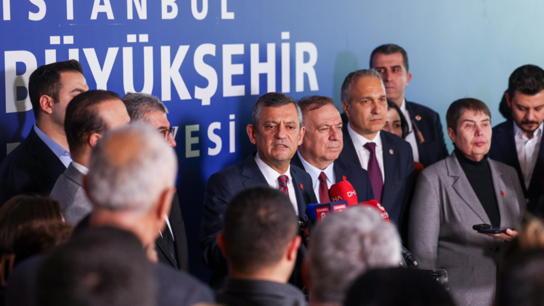 Kurultay davasında yeni perde: İktidarın hesabı değişti! 'Eğer son dakika operasyonu yapılmazsa...'