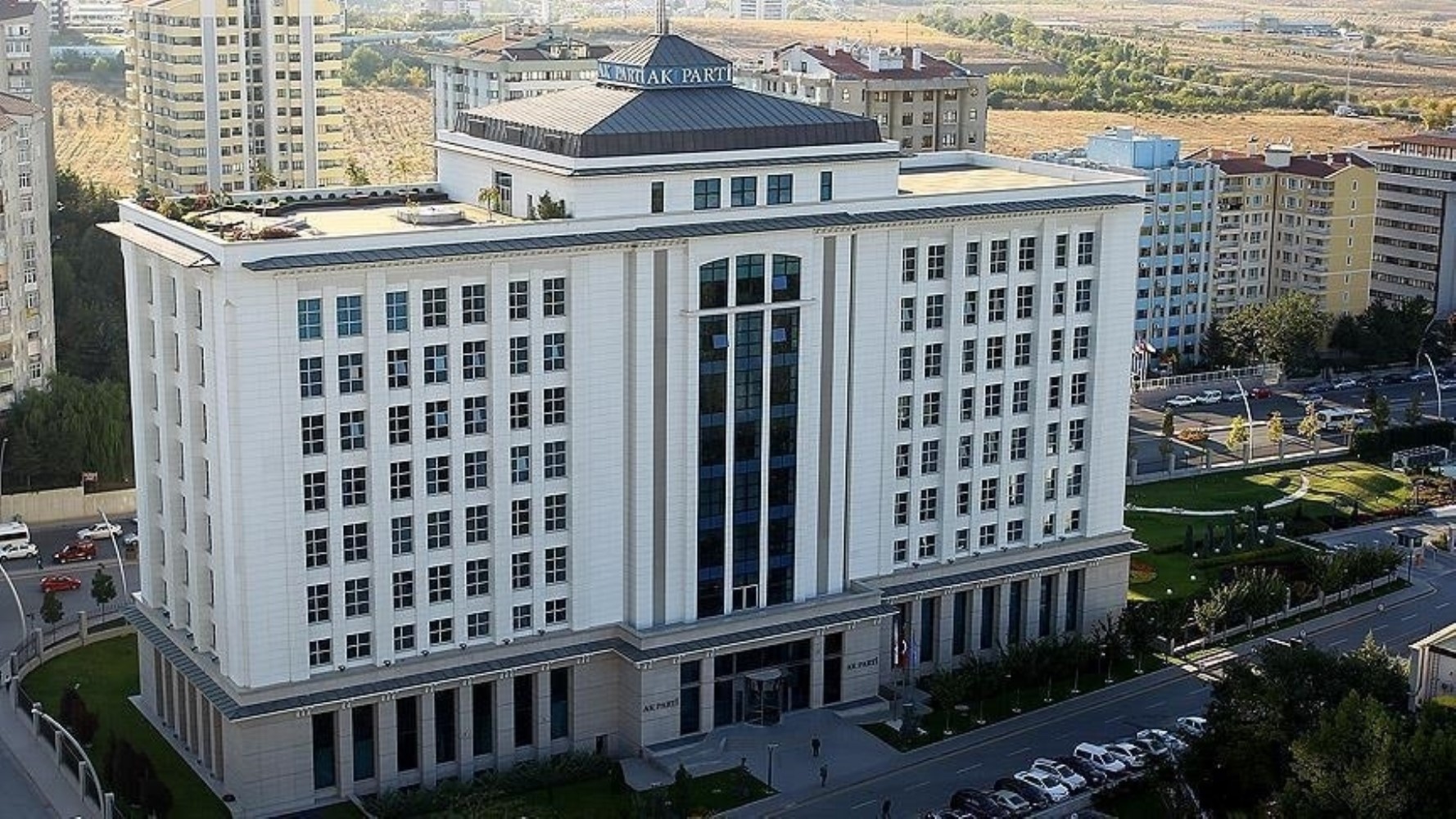 DEM Parti'nin Erdoğan övgüsü sürüyor: 'Konuşma çok önemliydi sürece sahip çıktı'