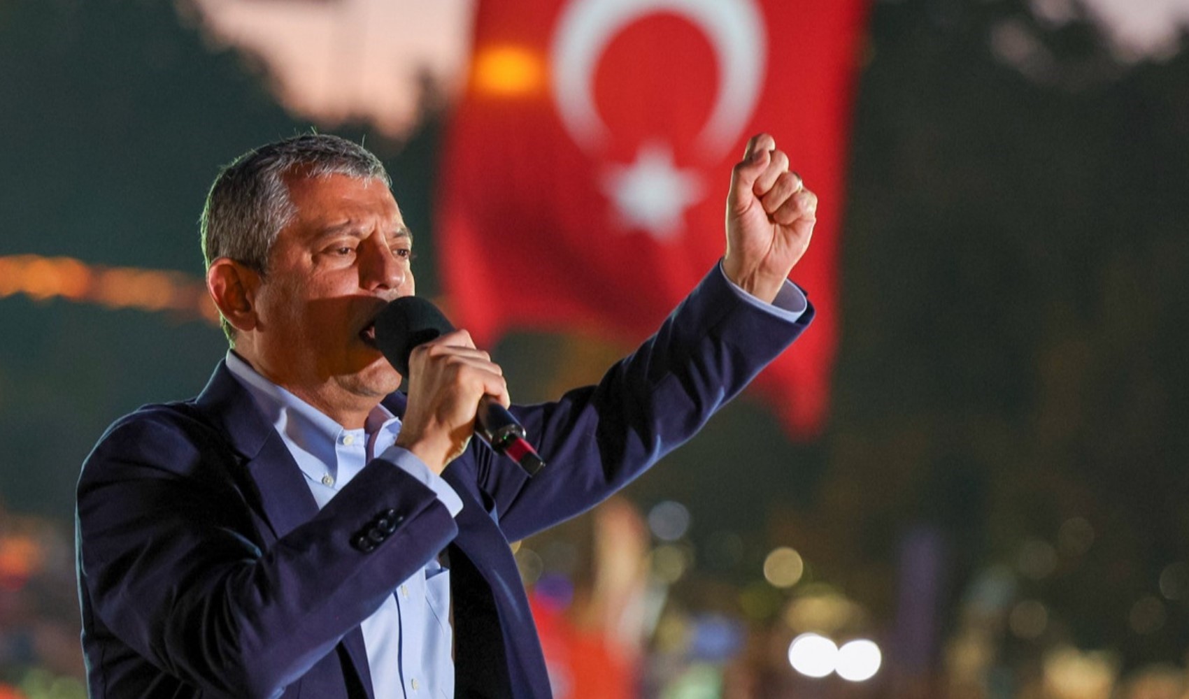 Erdoğan'ın o sözlerini hatırlattı: Özgür Özel'den kayyum yorumu