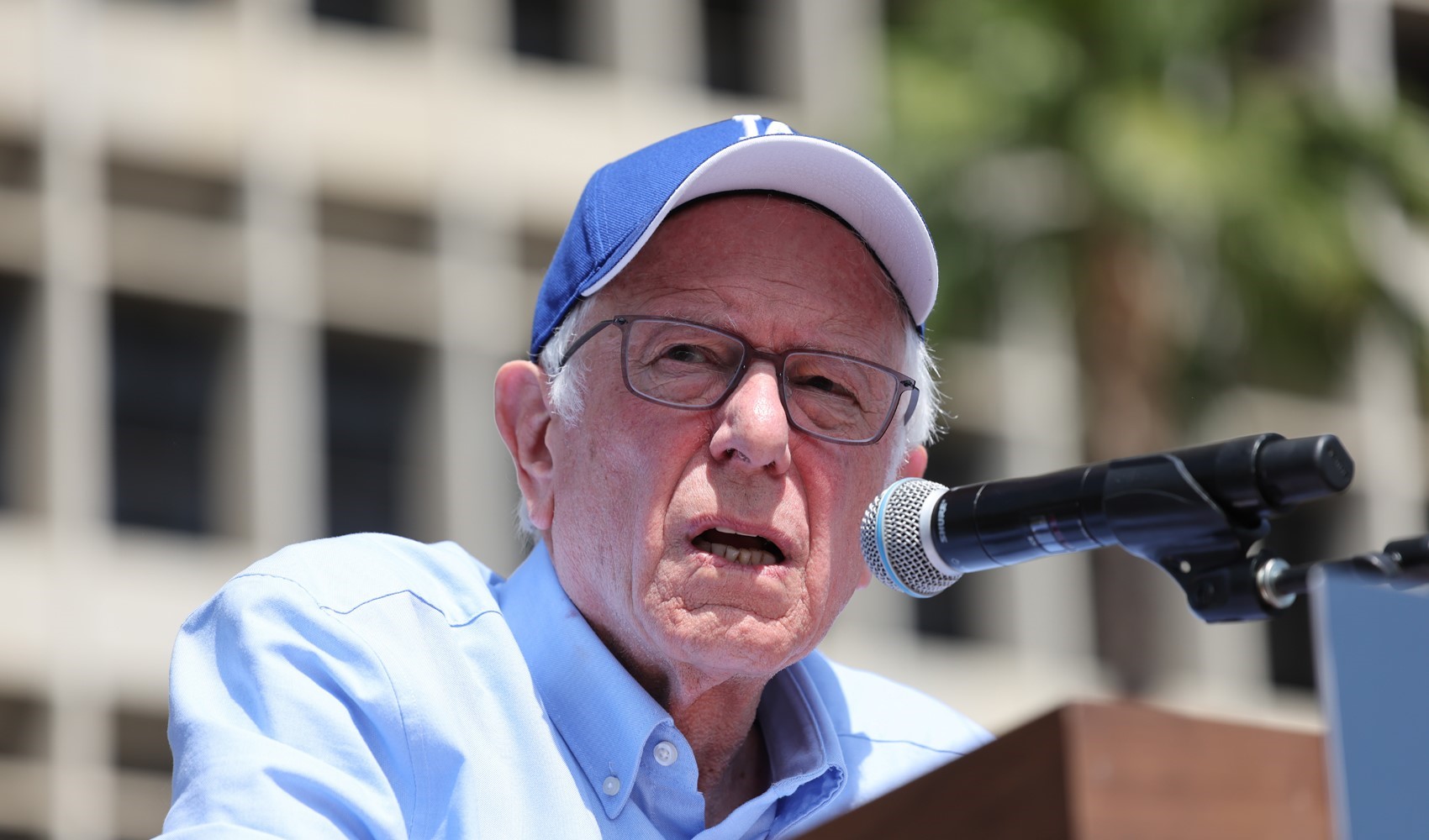 ABD'li Senatör Sanders: ABD, İsrail'e daha fazla askeri yardım yapmamalı