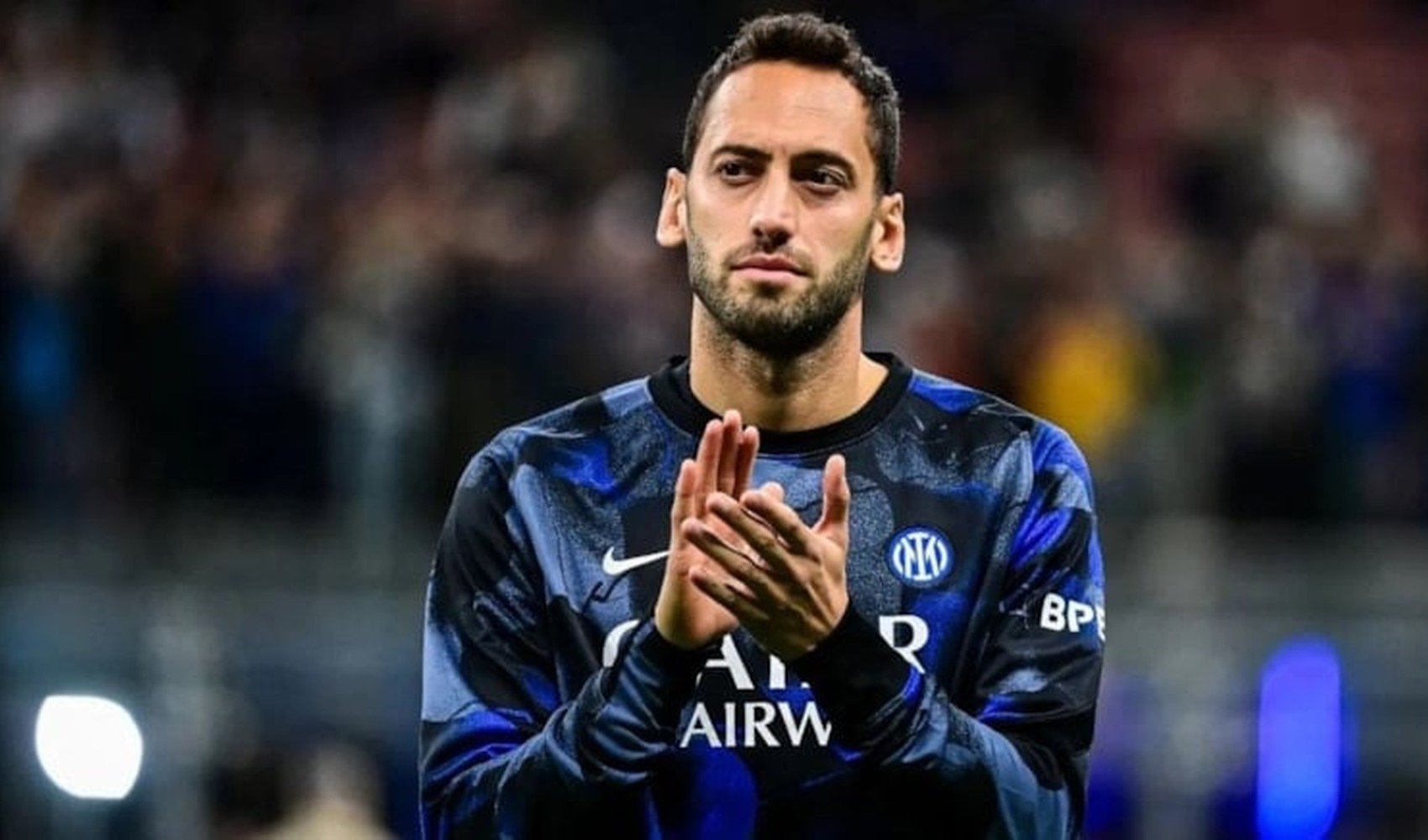 İsmi Fenerbahçe ile anılan Hakan Çalhanoğlu sessizliğini bozdu!