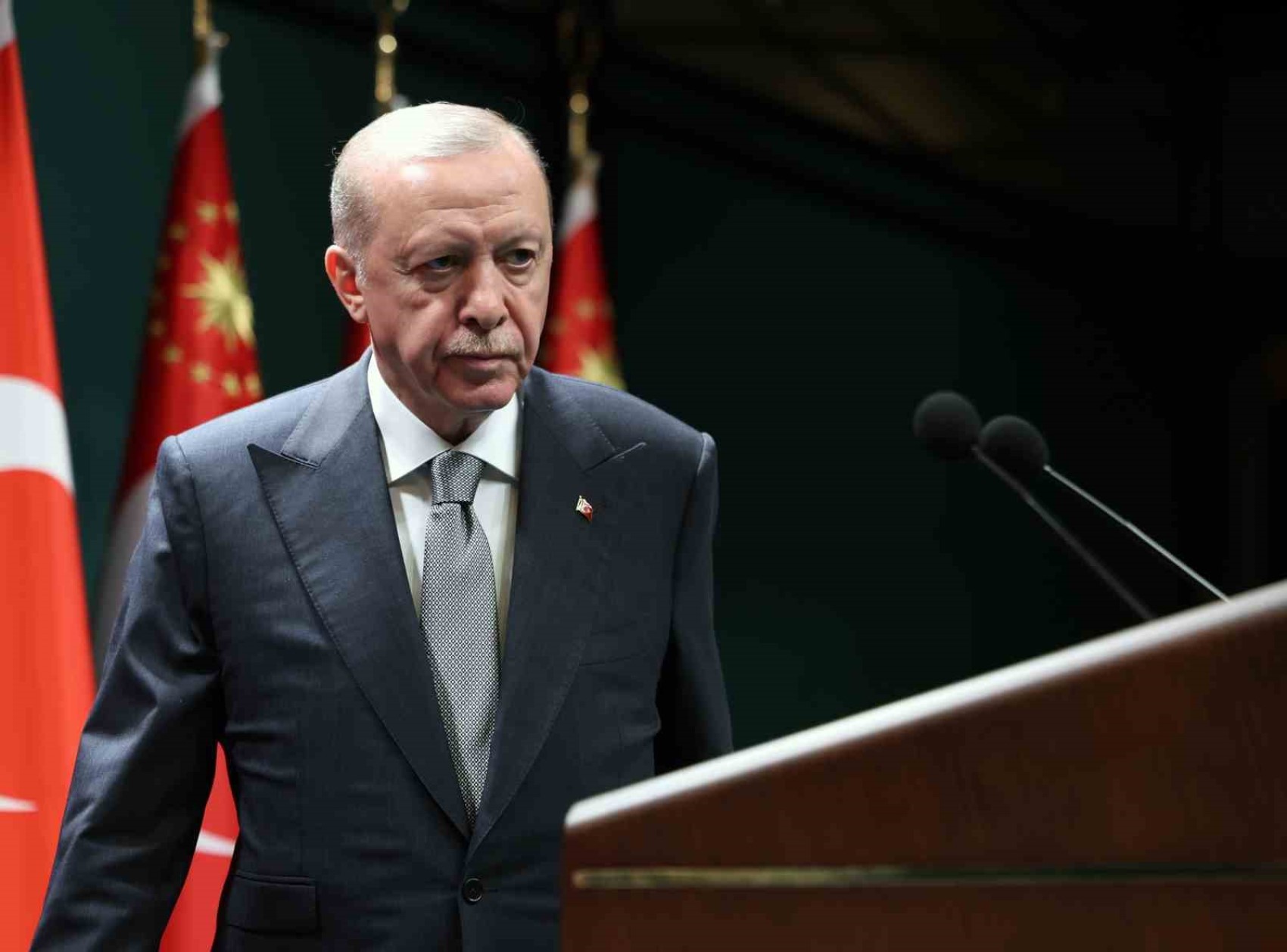 Seçmenler açılım sürecine nasıl bakıyor? Terör örgütü PKK'nın silah bırakmasının ardından ilk anket! İşte partilerin oy oranı...