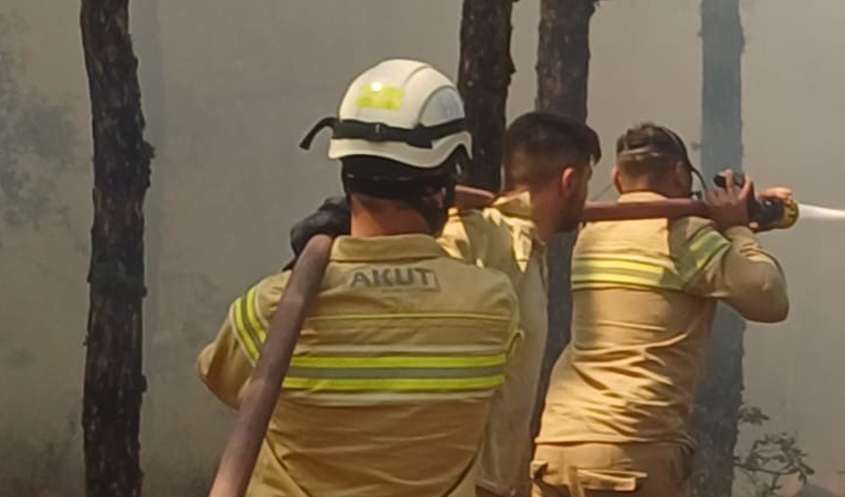 Yangında şehit olan ekibin son görüntüsü ortaya çıktı: Son ana kadar mücadele etmişler