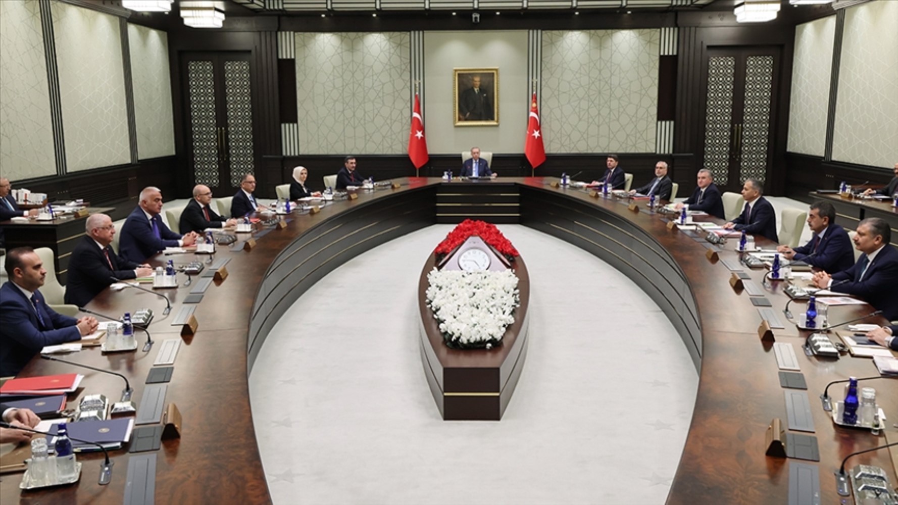 AKP kulisleri karıştı: Mehmet Şimşek'in veda zamanı mı? Yerin gelecek isim bile belli oldu