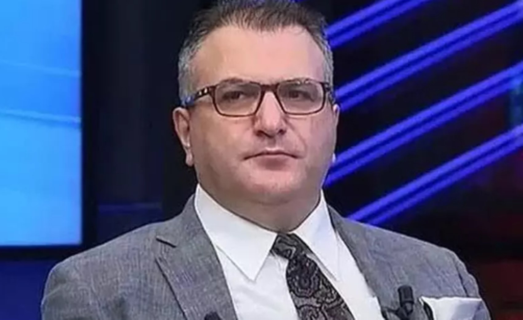 Yandaş yazar bile dayanamadı, tahliye çağrısında bulundu!