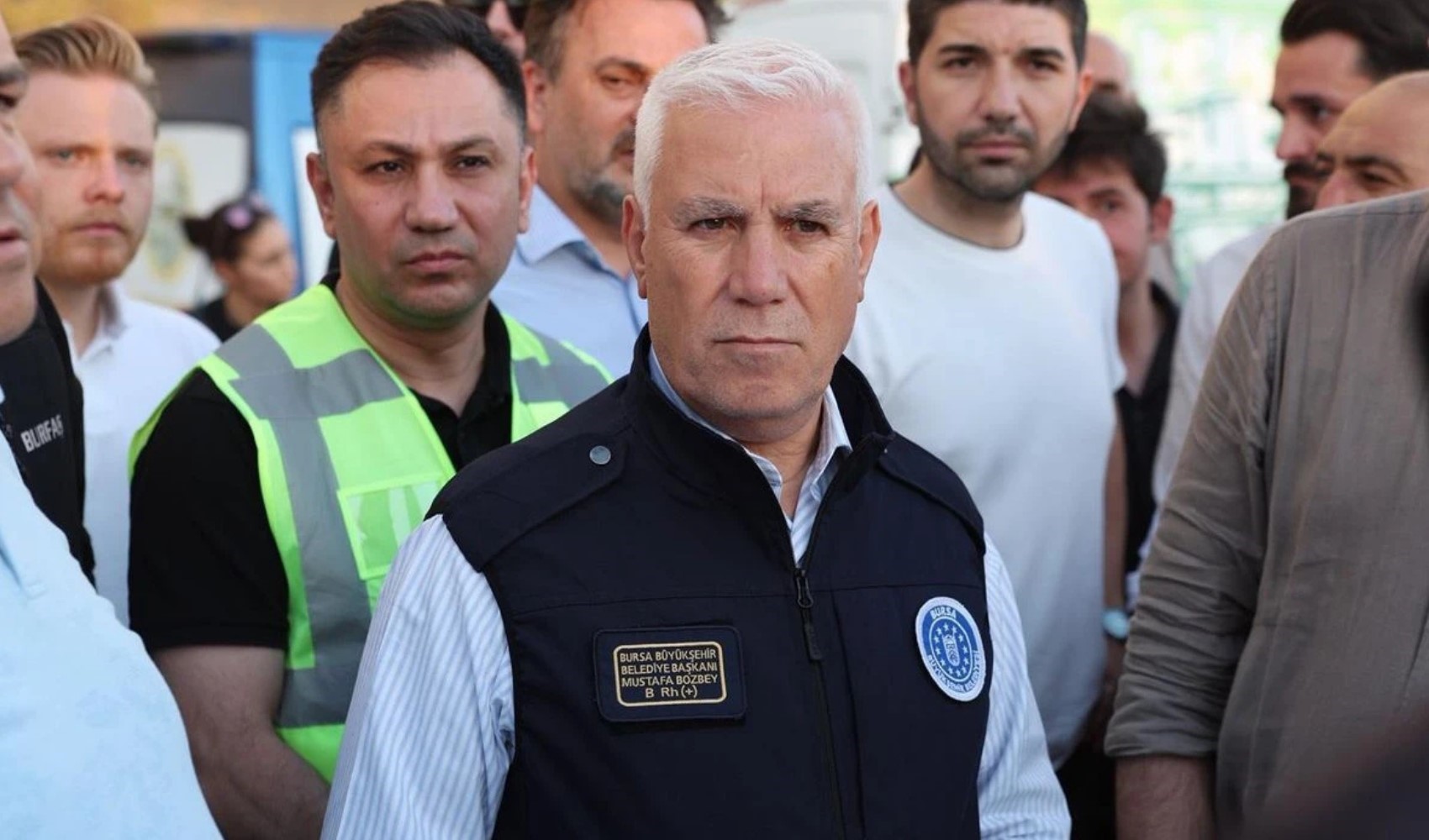 Bursa Belediye Başkanı Bozbey'den yangın yorumu: '6 farklı bölgede bir anda başlaması düşündürücü'