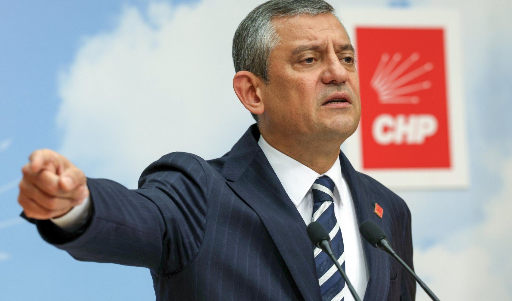 Özgür Özel açılım komisyonuna katılım için şartını açıkladı