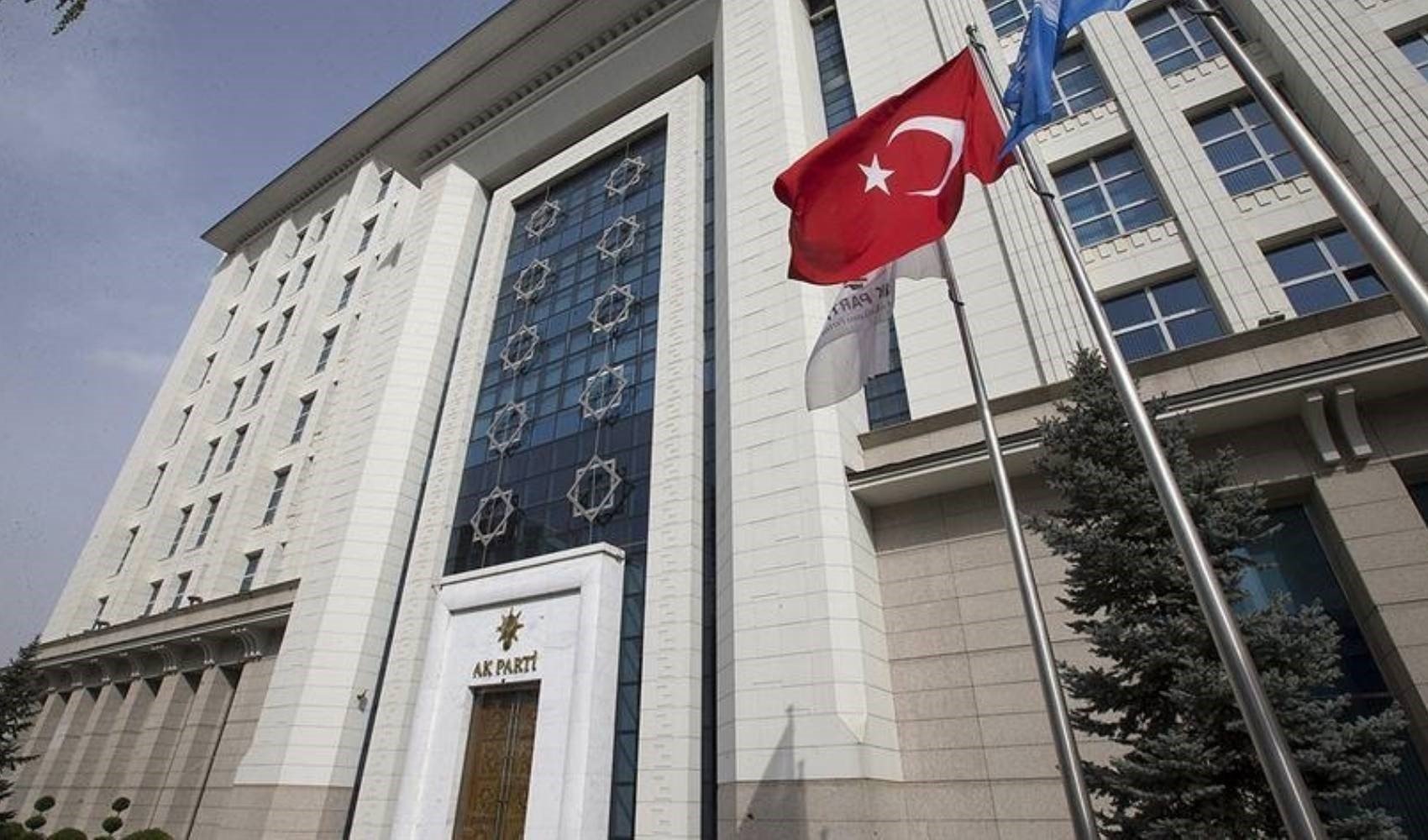 AKP kulisleri kaynıyor: Partililer bu durumdan çok rahatsız! AKP kulisleri kaynıyor: Partililer bu durumdan çok rahatsız!