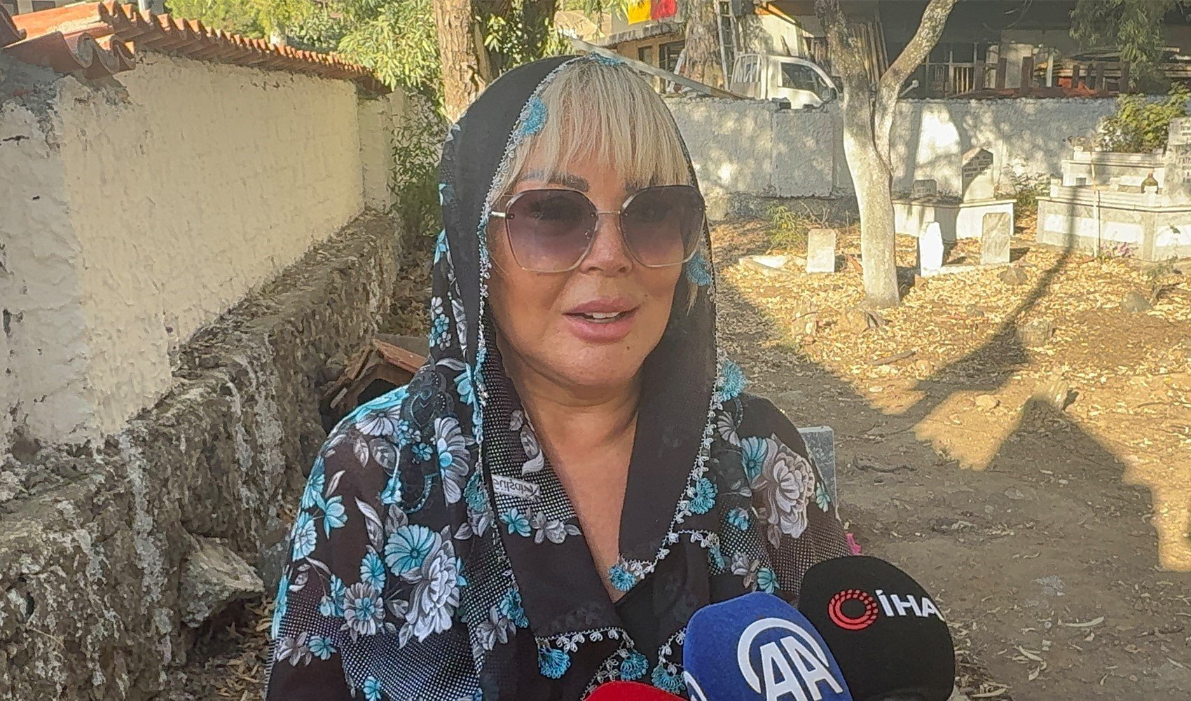 Safiye Soyman: Yüzüm gülüyor ama içim yanıyor