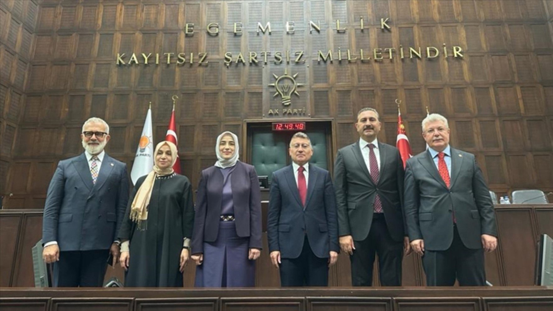 AKP’ye yakın yazarlar isyanda! 'Erdoğan’a ihanet ediliyor'