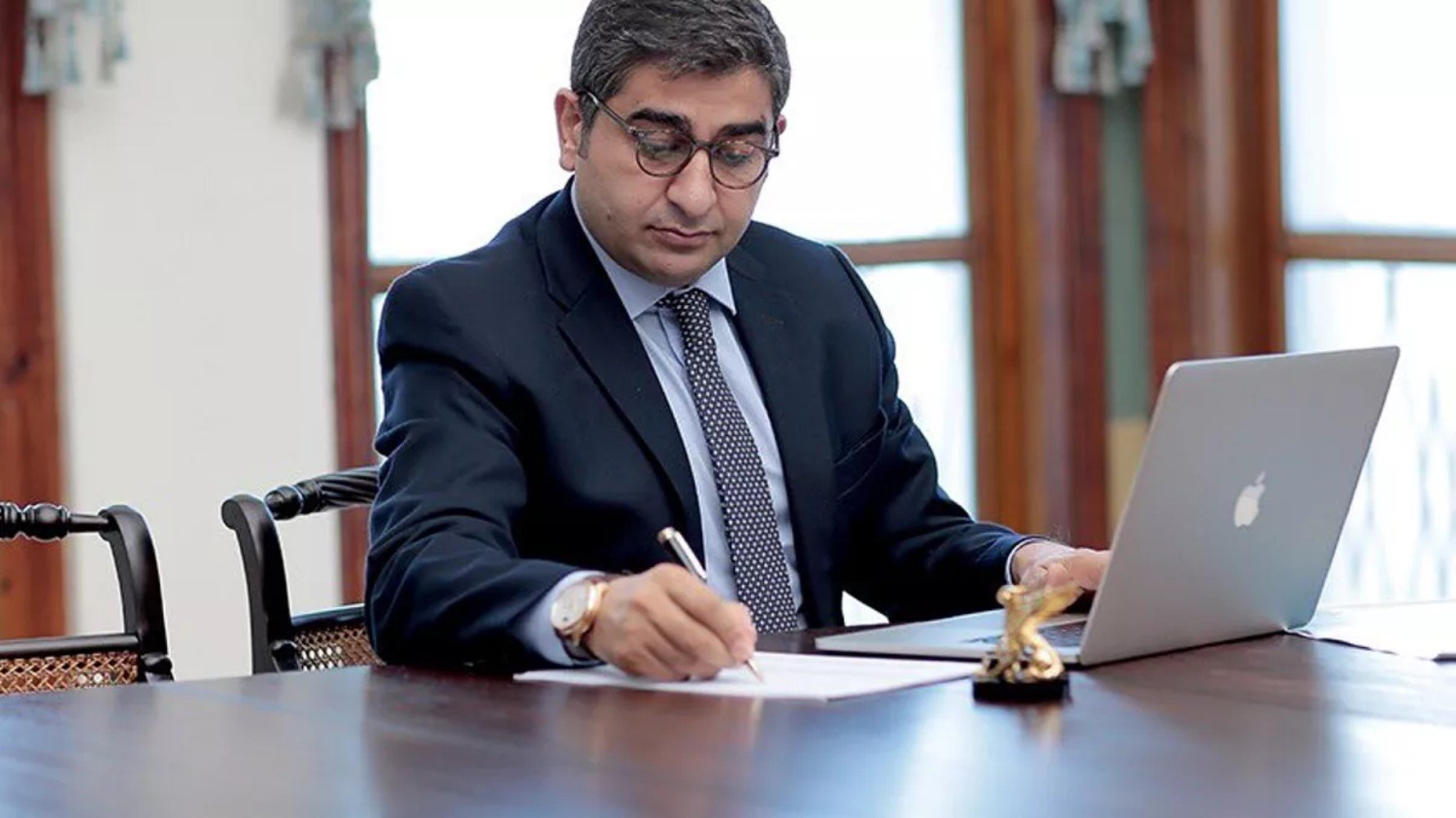 Sezgin Baran Korkmaz sessizliğini bozdu: Türkiye'ye dönüş sinyali! '2. Reza Zarrab dediler, komplo çıktı'