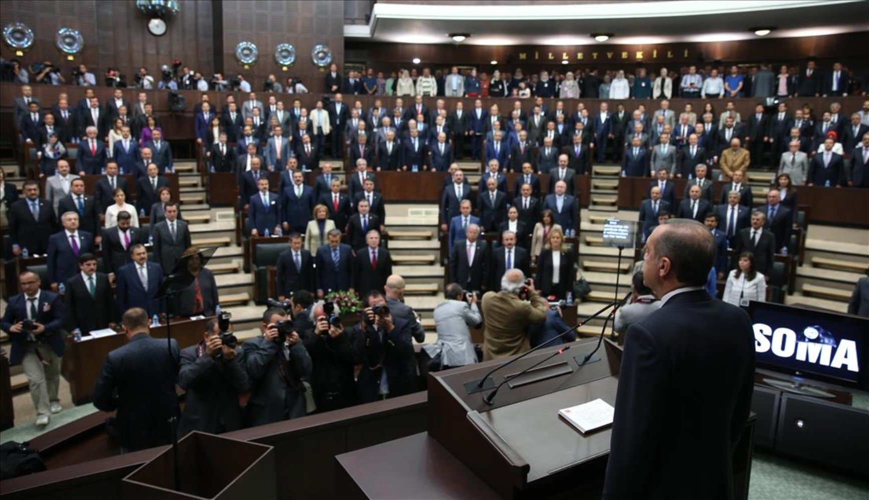 İktidarda sular durulmuyor! AKP meclis grubunda derin kriz: 'O isim kimseye nefes aldırmıyor'
