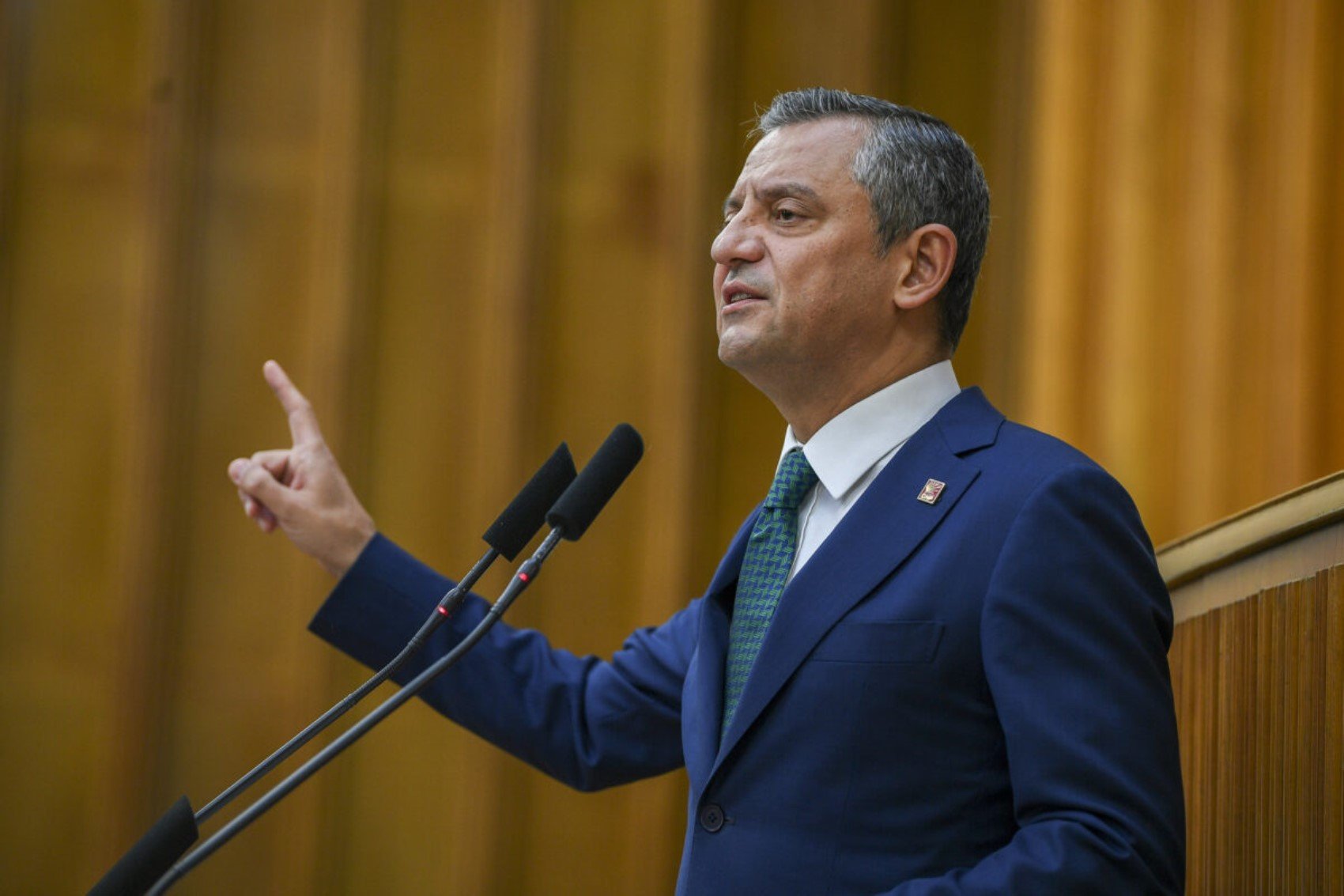 CHP lideri Özgür Özel tehdit aldığını açıkladı: Adaylık mesajı verdi
