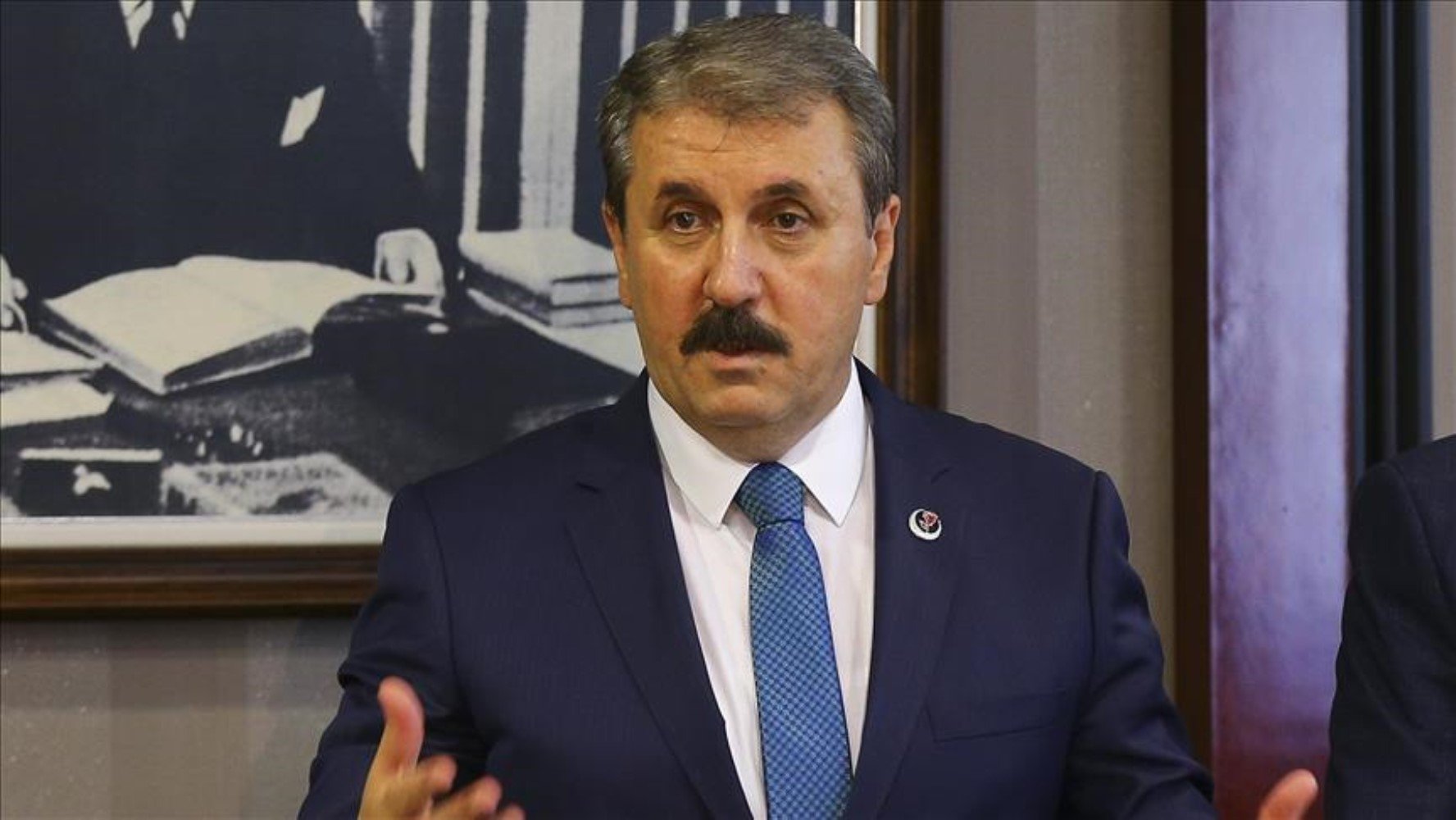 İktidarın küçük ortağında DEM rahatsızlığı: 'Neyden rahatsızsınız?' diye sordu