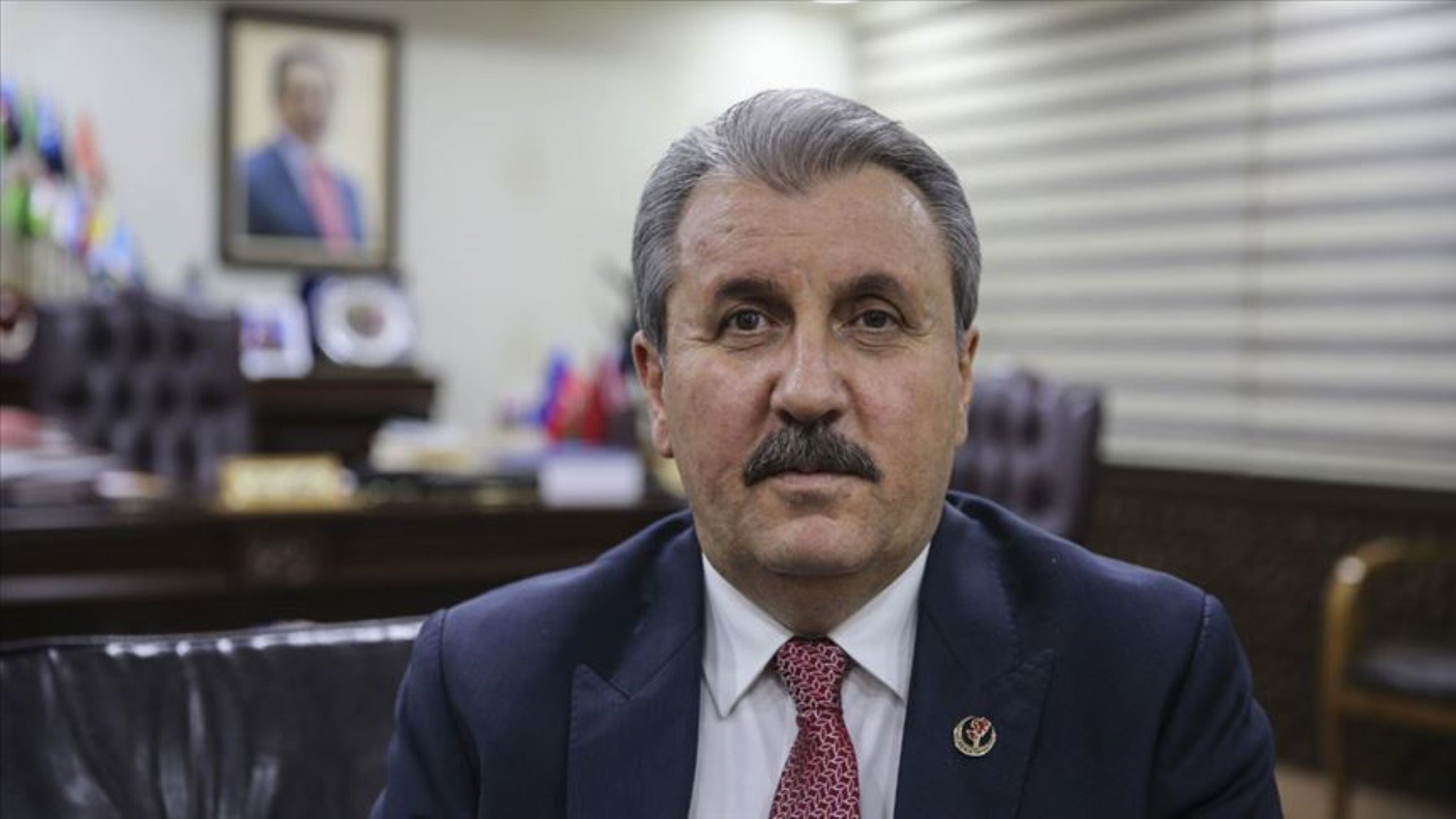 İktidarın küçük ortağında DEM rahatsızlığı: 'Neyden rahatsızsınız?' diye sordu