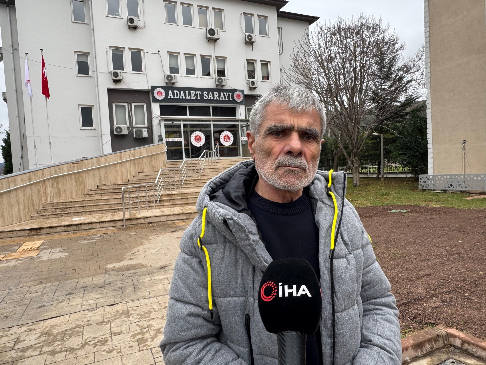 'Dolandırıldım' deyip şikayetçi oldu netice çıkmayınca öldürdü: Baba ile oğlu vurdu