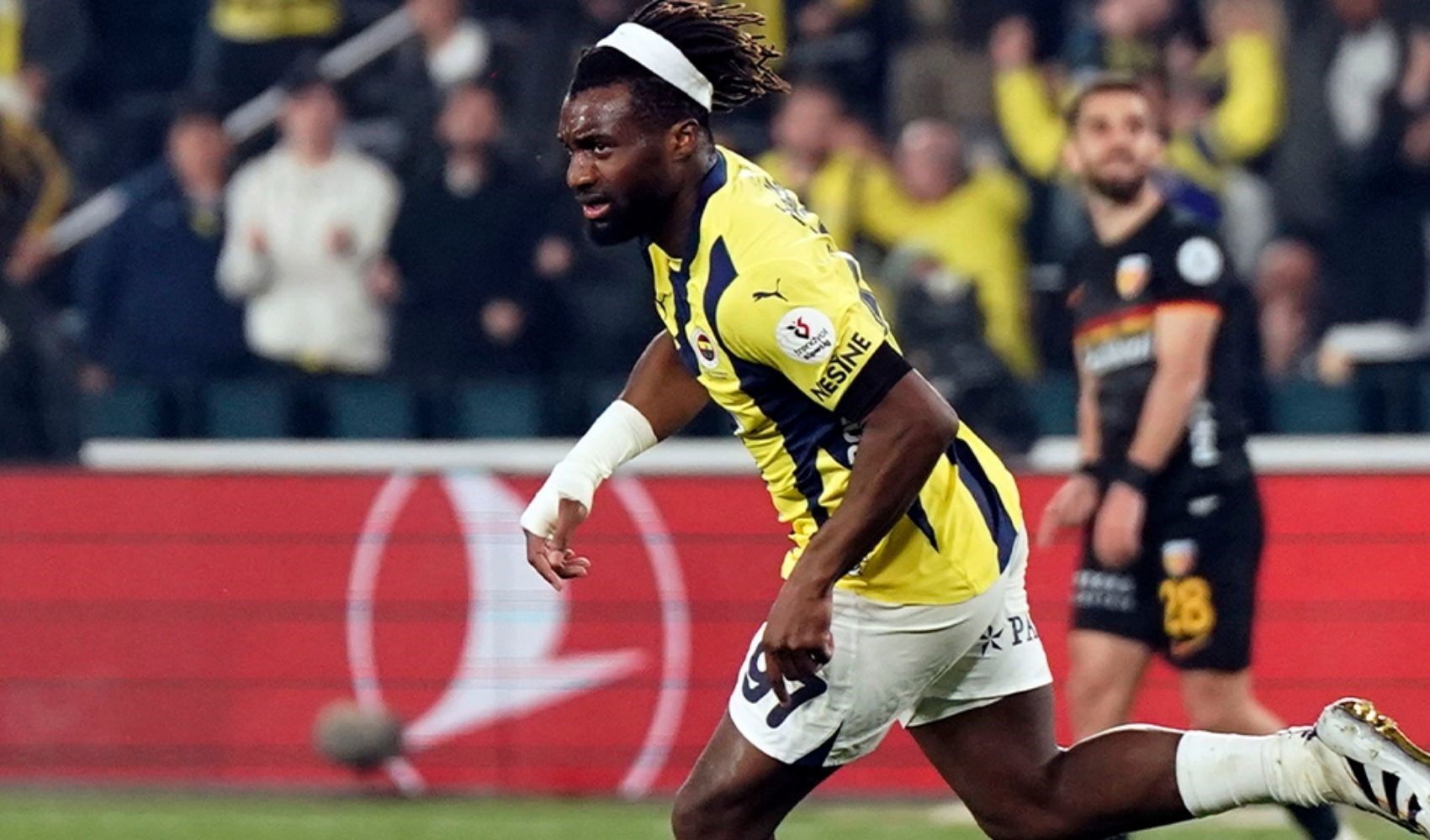 Doping iddiasıyla ortalığı karıştıran Maximin'den yeni açıklama! Dikkat çeken Acun Ilıcalı mesajı...