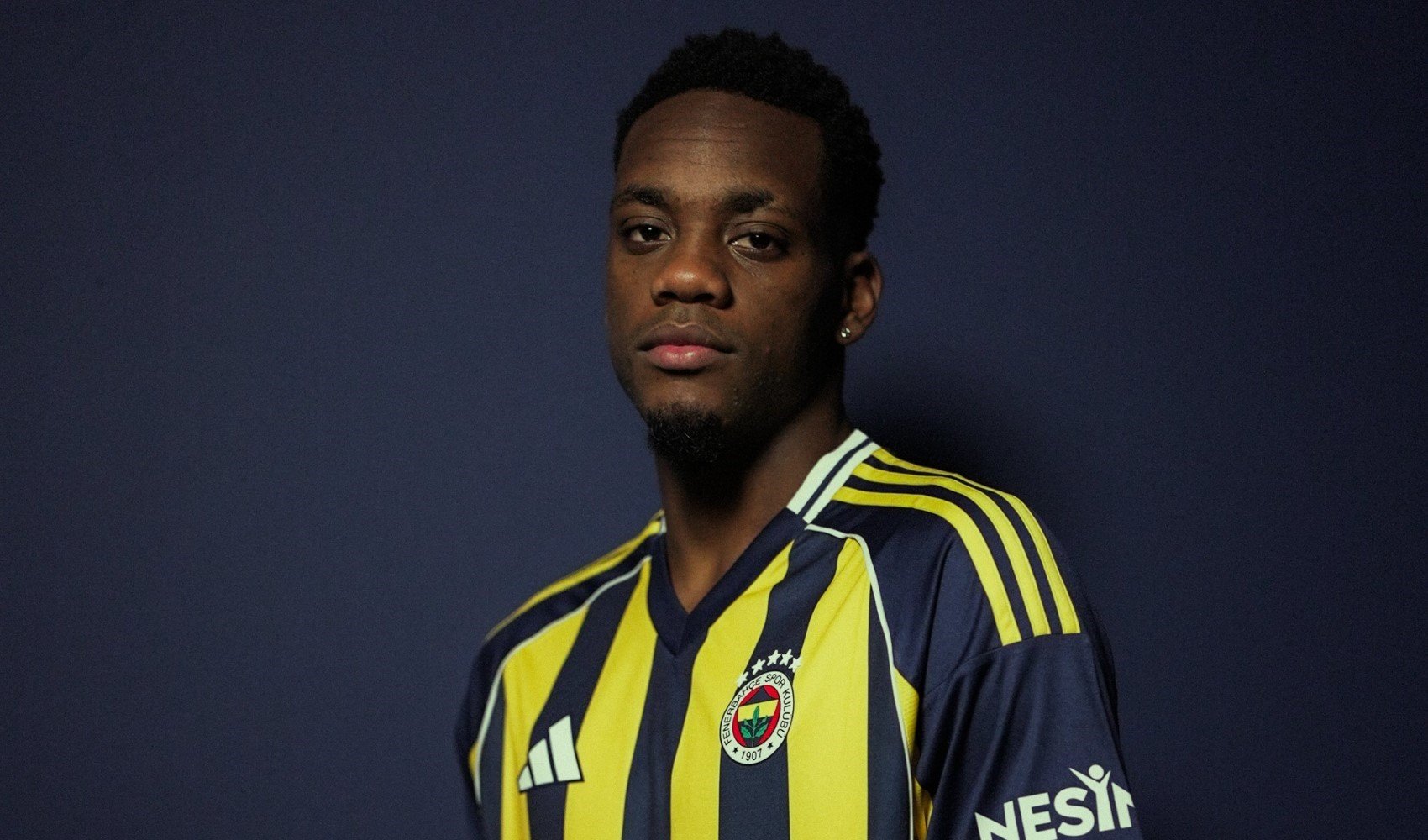 Jhon Duran’ın transfer ücretiyle ilgili olay iddia! Maaşı dudak uçuklattı
