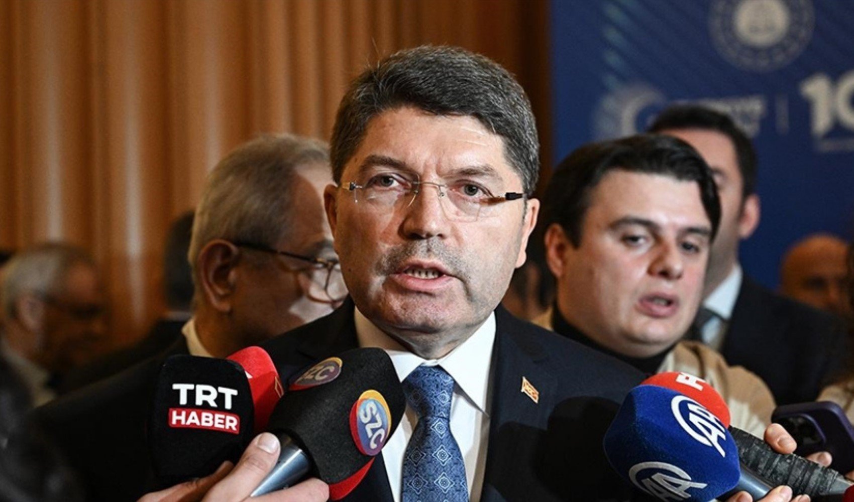 Yılmaz Tunç açıkladı: 13 kişi hakkında tutuklama kararı verildi