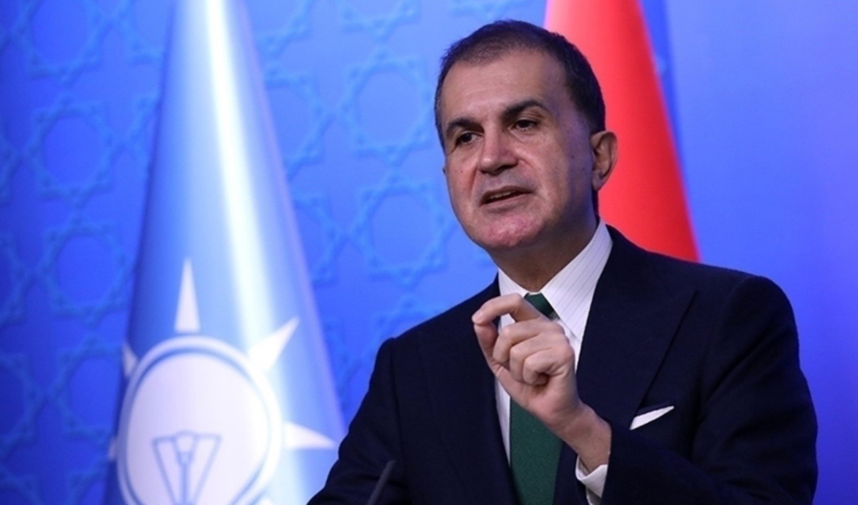 Cumhuriyet'i hedef alan Ahmet Hamdi Çamlı'nın skandal sözlerinden sonra AKP'den ilk açıklama! 'Gözbebeğimizdir...'