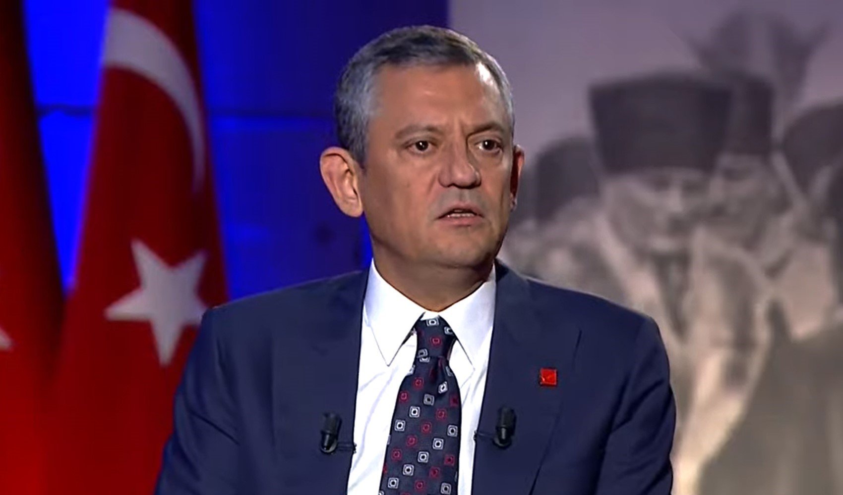 Özgür Özel: Kardeşim senin besleyip semirttiğin FETÖ'cüler darbe yapıyordu, ben sahip çıktım sana