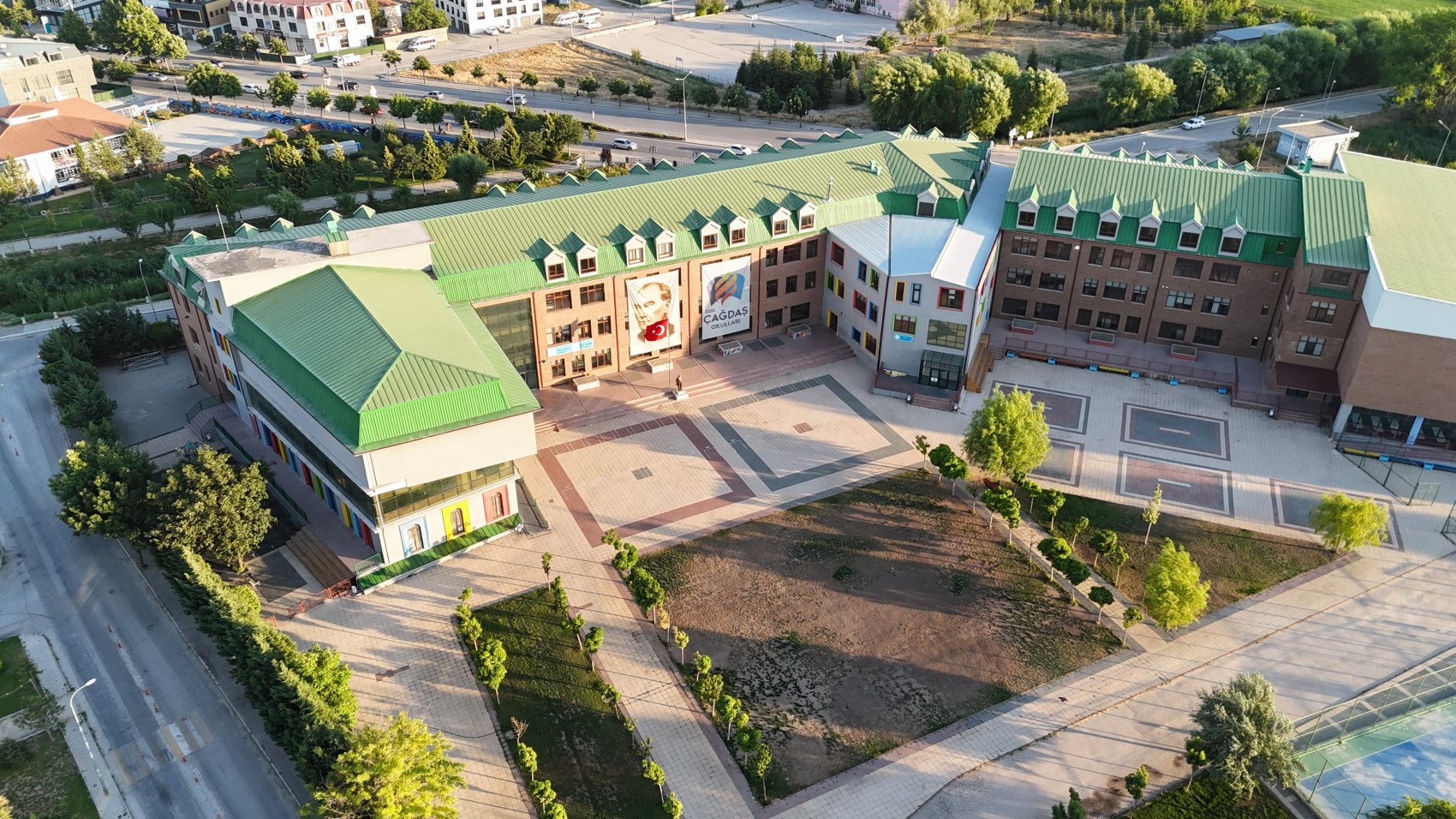 Yılmaz Büyükerşen'in vakfına kayyum atandı