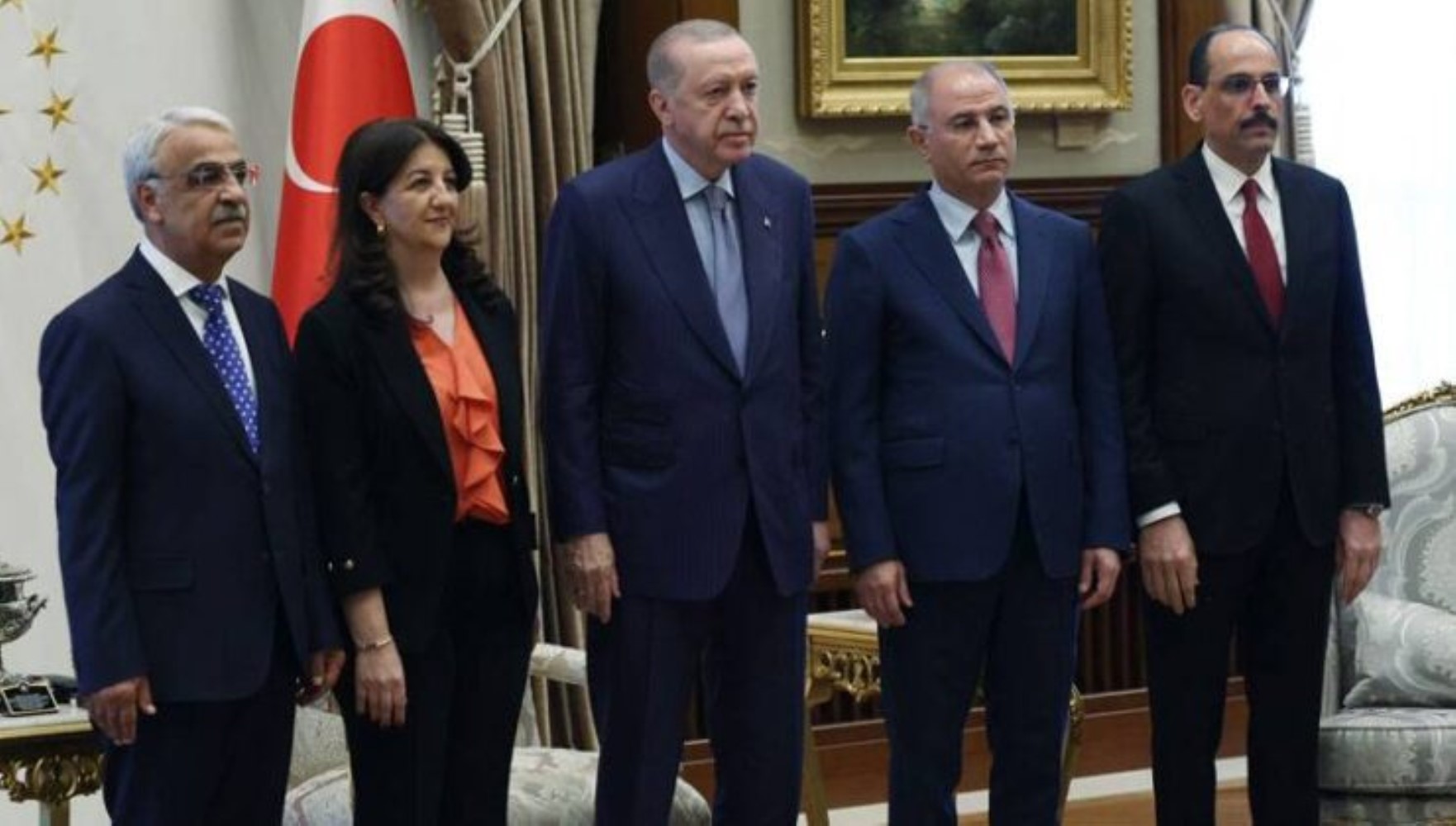 Son Dakika: Teröristbaşı Abdullah Öcalan'dan aylar sonra ilk görüntü