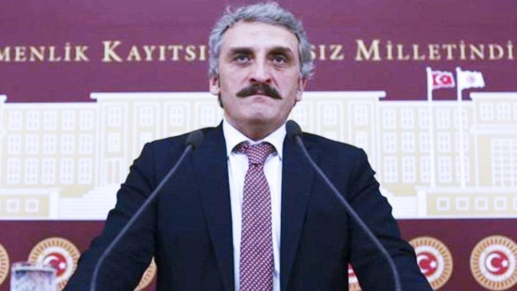 'Yeliz' durmuyor: Şimdi de Cumhuriyet'i 'Alevi katliamı' ile suçladı
