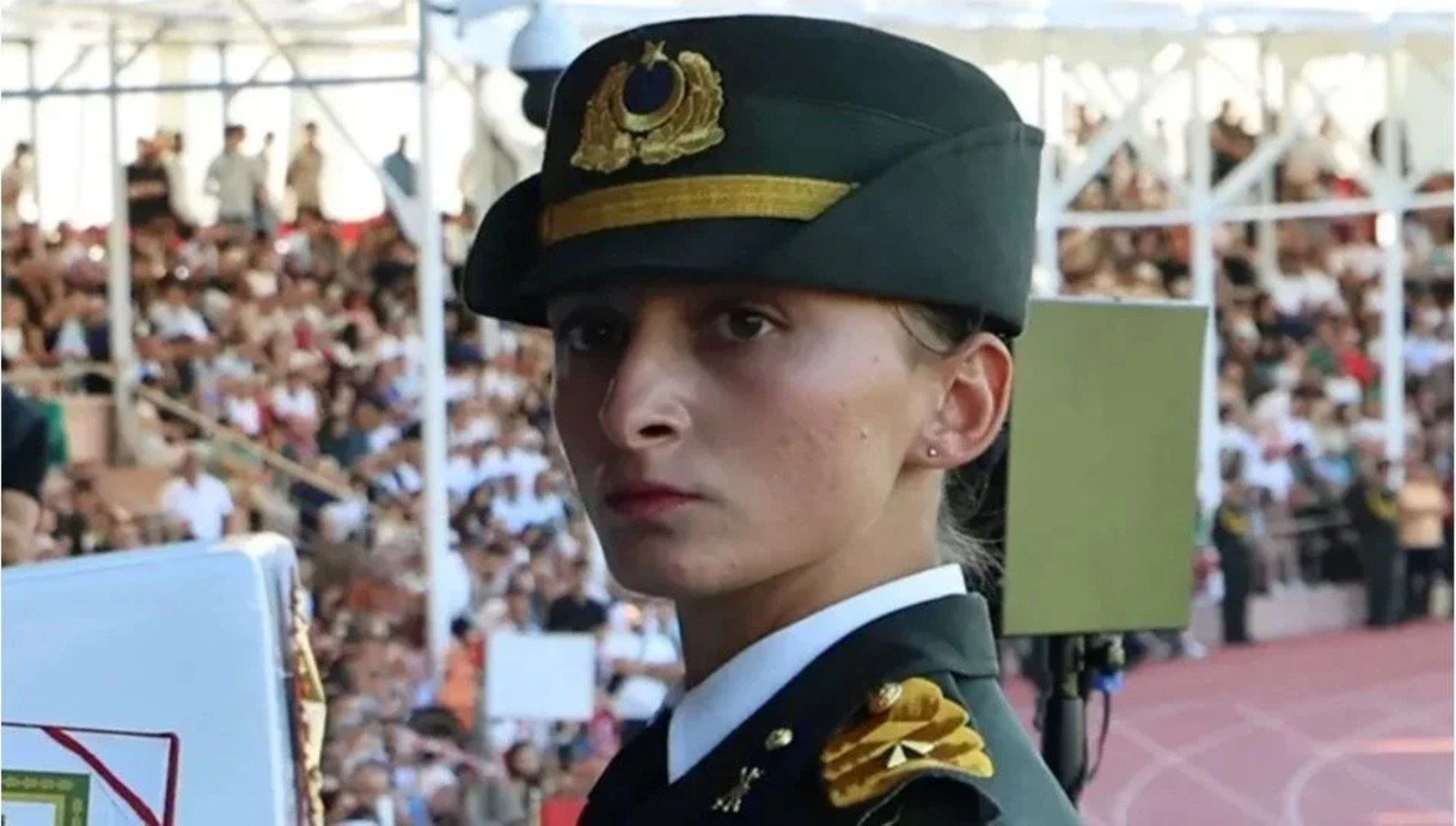 Kara Harp Okulunu birincilikle bitirmişti: Ebru Teğmen ile ilgili o gerçek ortaya çıktı! Meğer işsizmiş