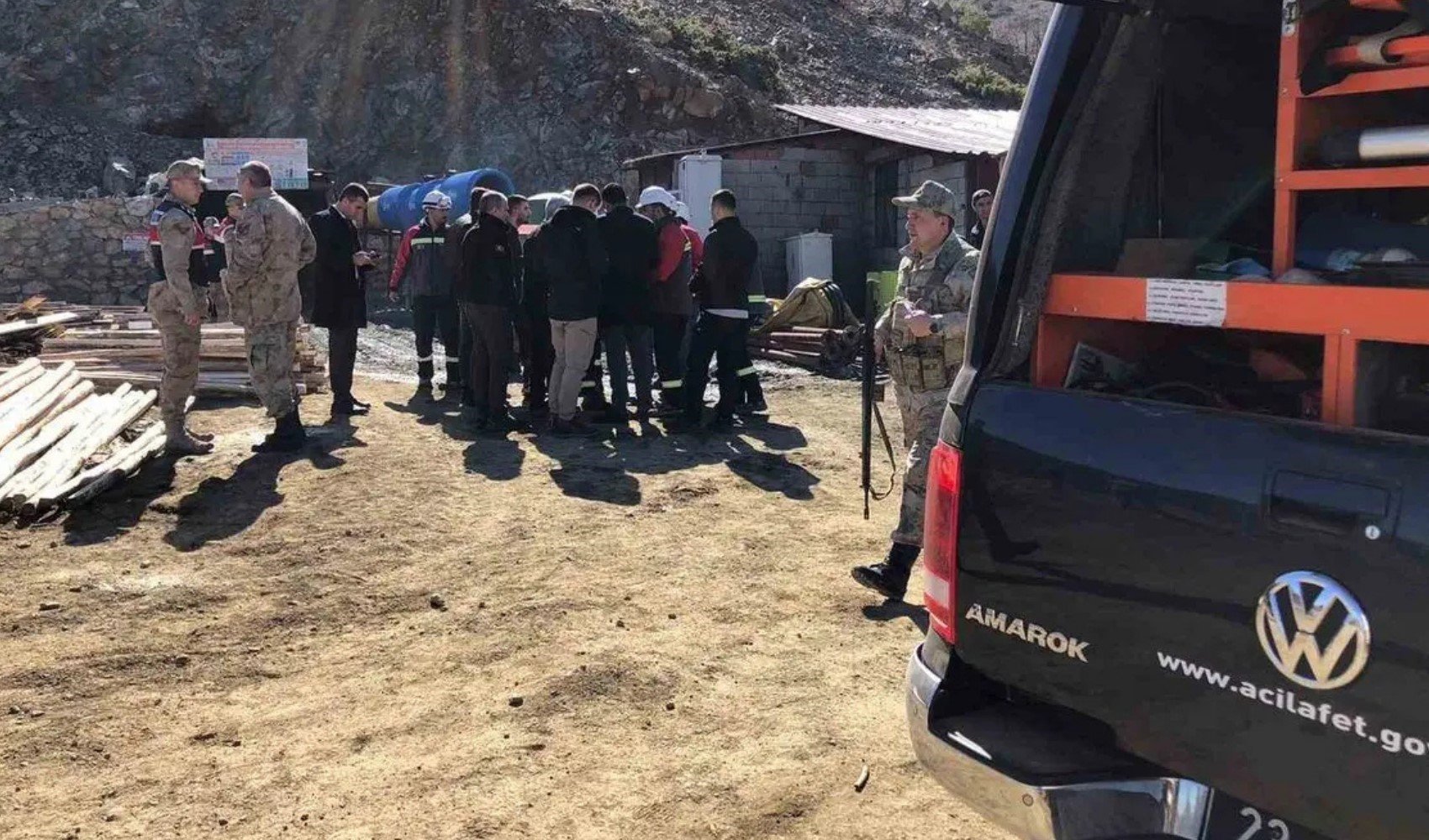 Son Dakika... Madende göçük meydana geldi! 1 kişi mahsur kaldı
