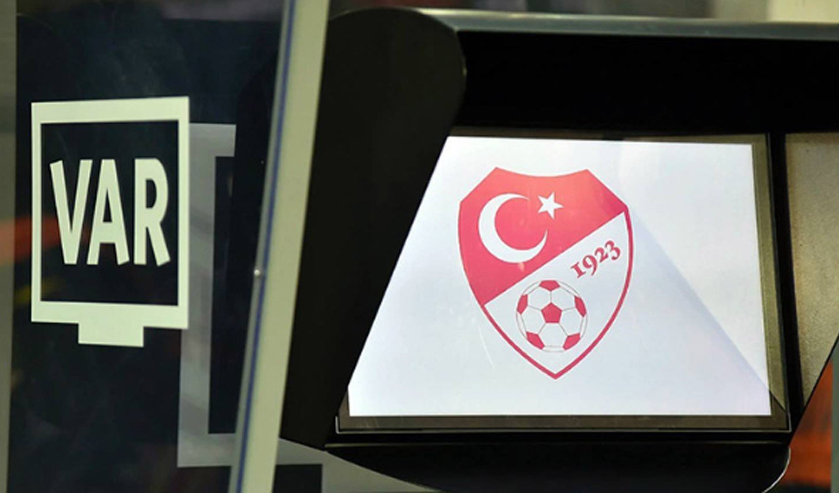 TFF'den yeni sezonda VAR hakemi kararı