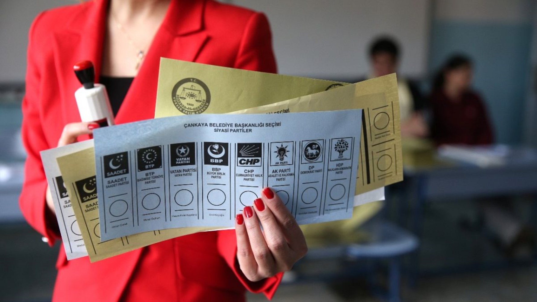 ORC'den yeni anket: Türkiye'de kadın seçmenlerin partisi belli oldu