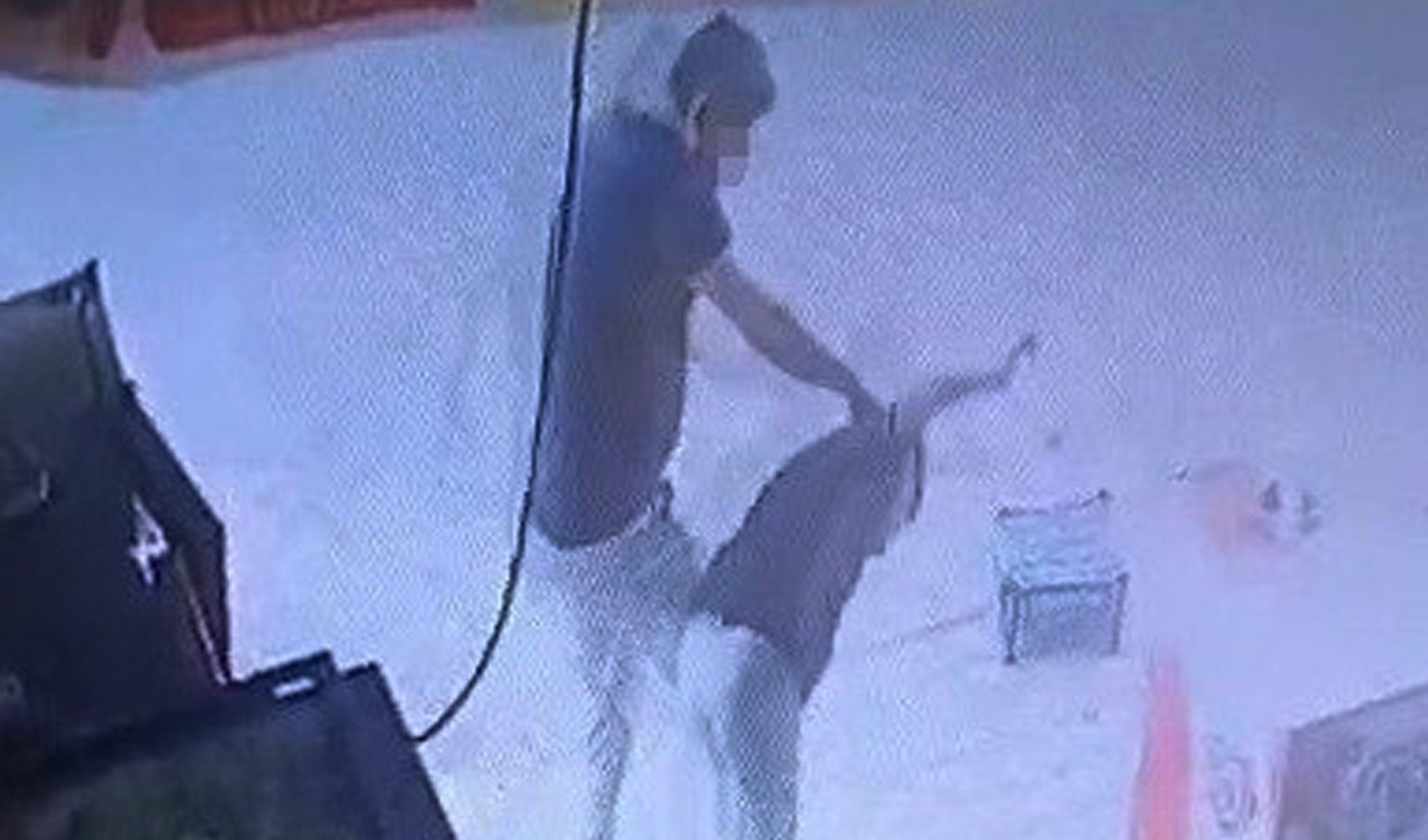 Marulu beğenmeyince çalışanı döven bekçi, adli kontrol şartıyla serbest bırakıldı