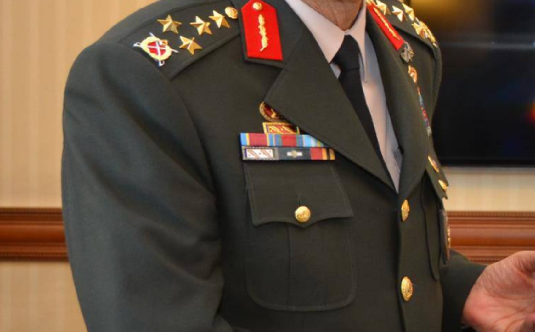 Emekli Albay'dan diploma iddiası: Diploması olmayan komutan korgeneral yapılmış!