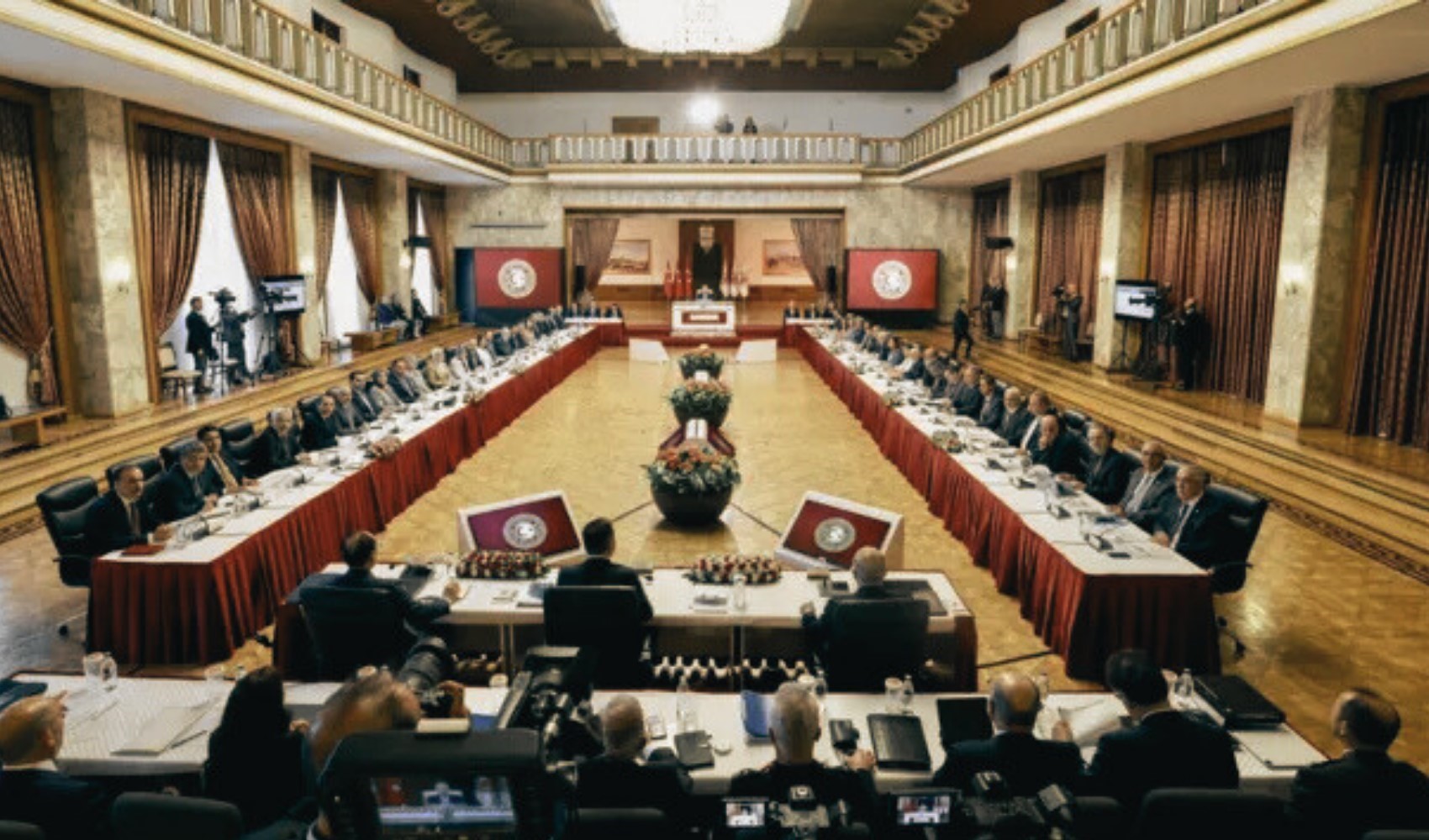 AKP kulislerinde komisyon endişesi: Bir öncekine benzemesin!