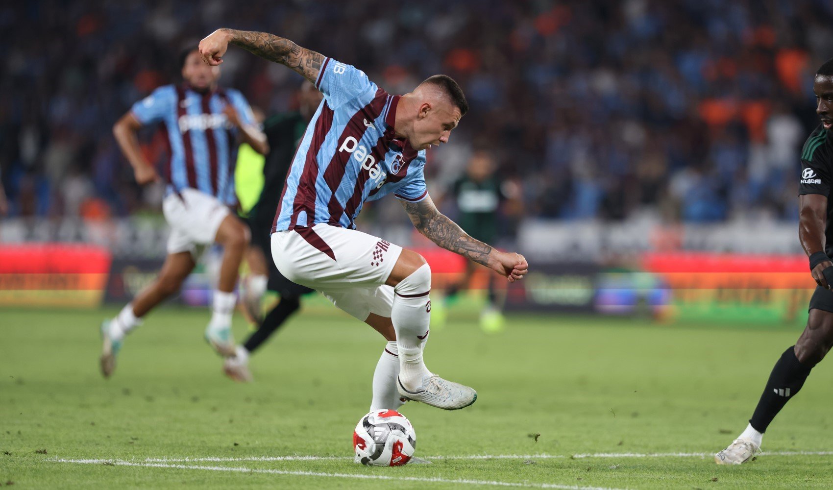 Trabzonspor lige 3 puanla başladı