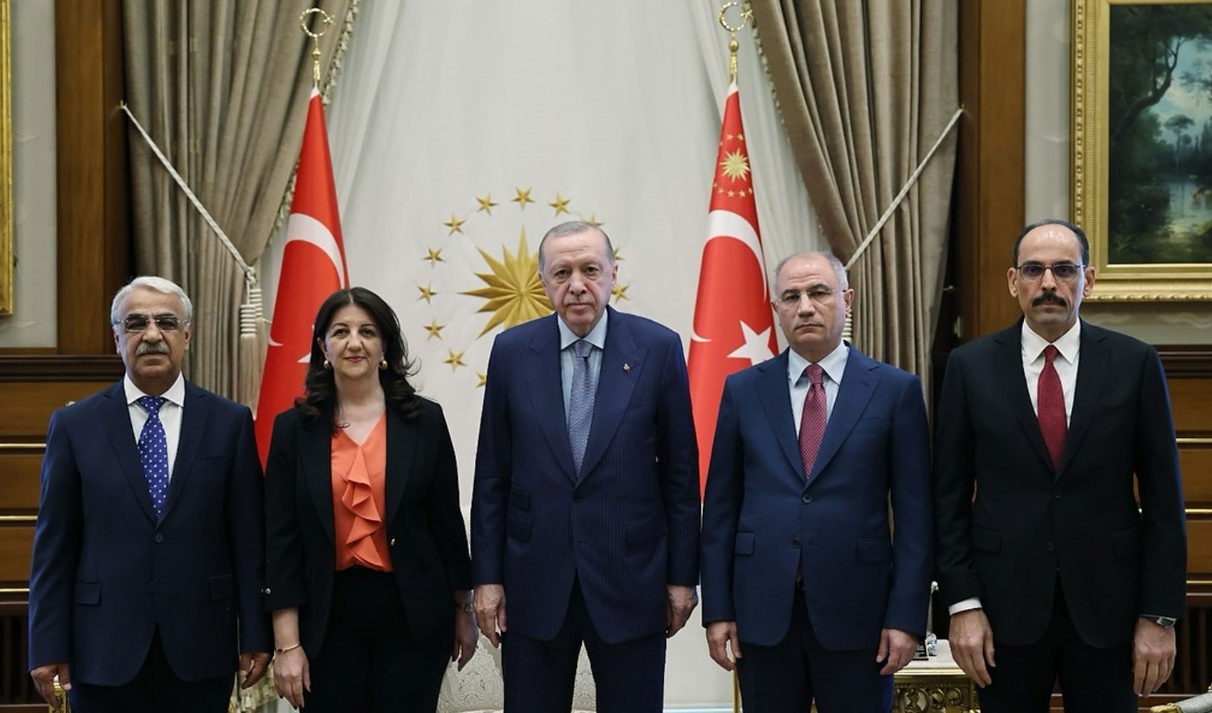 Tahliyeler yolda: AKP'den yeni açılım süreci için 'müstakil' yasa hazırlığı