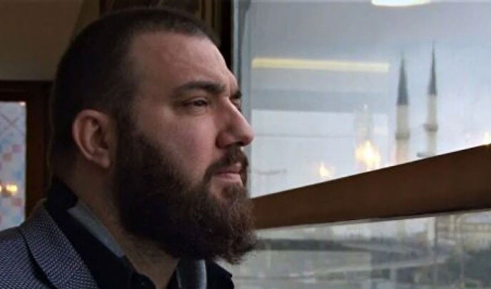 Abdülhamit'in torunu sahte diplomayı bakın ne için almış! Abdülhamit'in torunu sahte diplomayı bakın ne için almış!