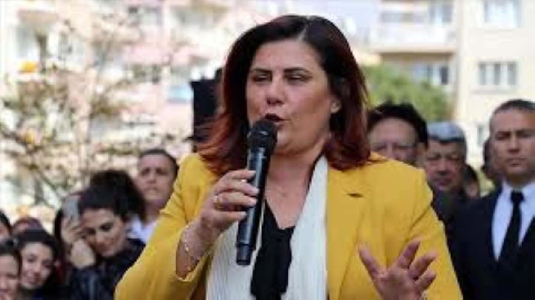 CHP'de Aydın krizi! Özlem Çerçioğlu'nun AKP'ye geçmesinin perde arkasında İBB operasyonlarının kilit ismi mi var?