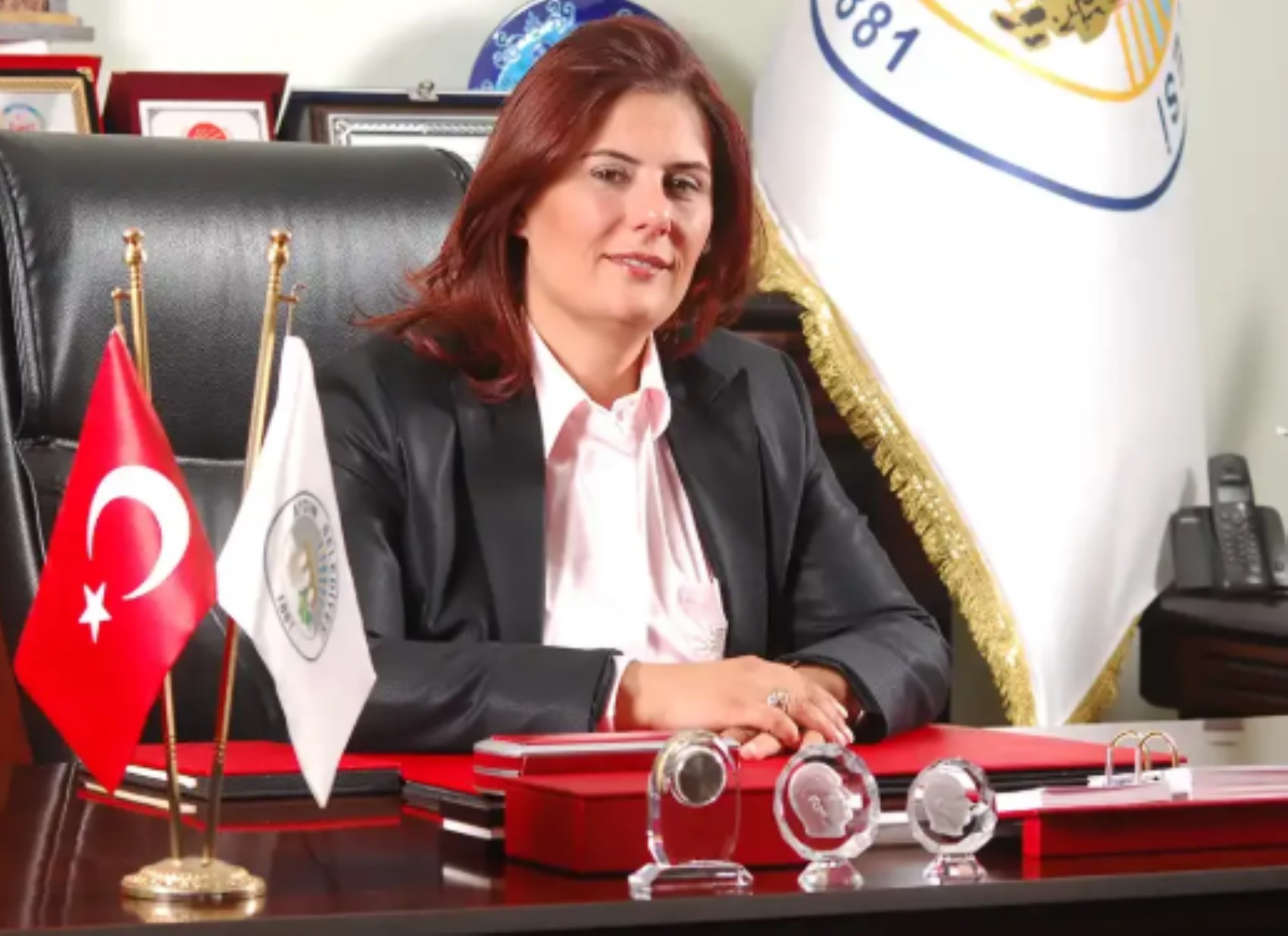 CHP'de Aydın krizi! Özlem Çerçioğlu'nun AKP'ye geçmesinin perde arkasında İBB operasyonlarının kilit ismi mi var?