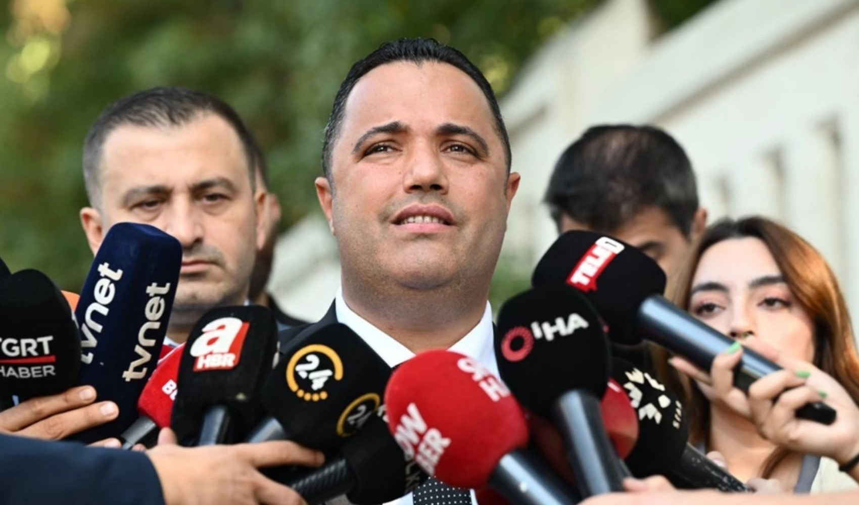 Rezan Epözdemir ile ilgili 100 gayrimenkul iddiası! Rezan Epözdemir ile ilgili 100 gayrimenkul iddiası!