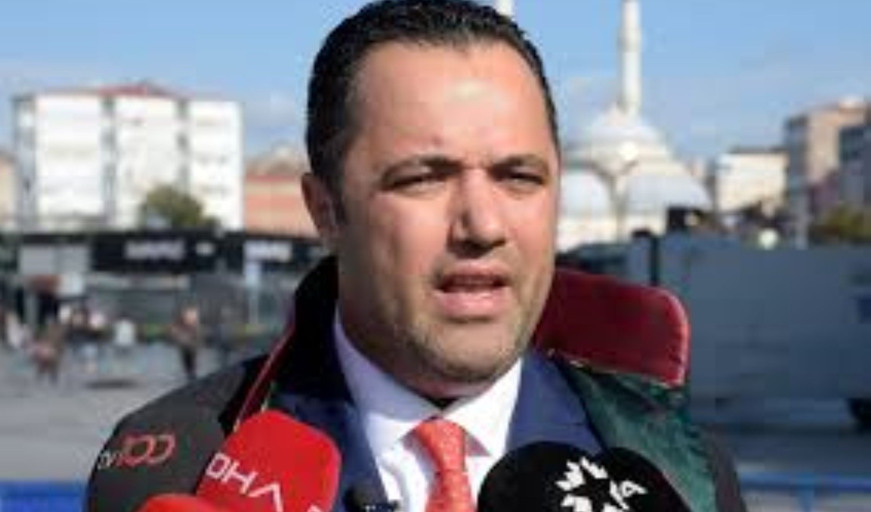 Rezan Epözdemir ile ilgili yeni gelişme!